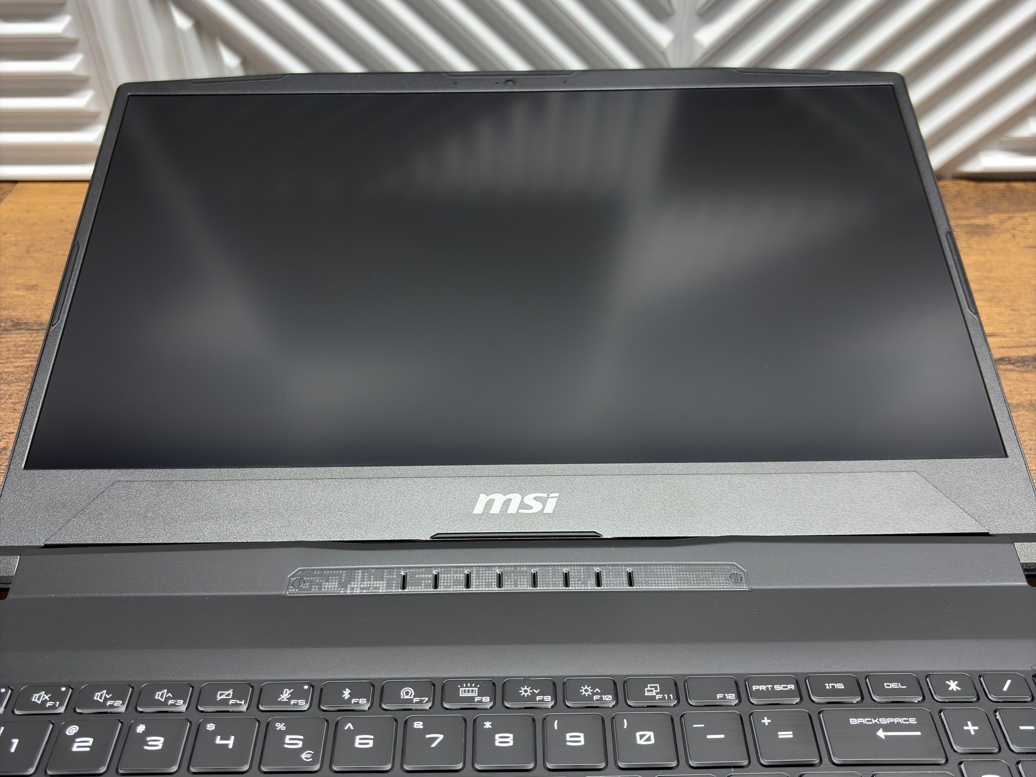 MSI Katana 15 B13V Gaming Laptop | Intel i7-13620H | RTX 4050 | 16GB DDR5 | 1TB SSD