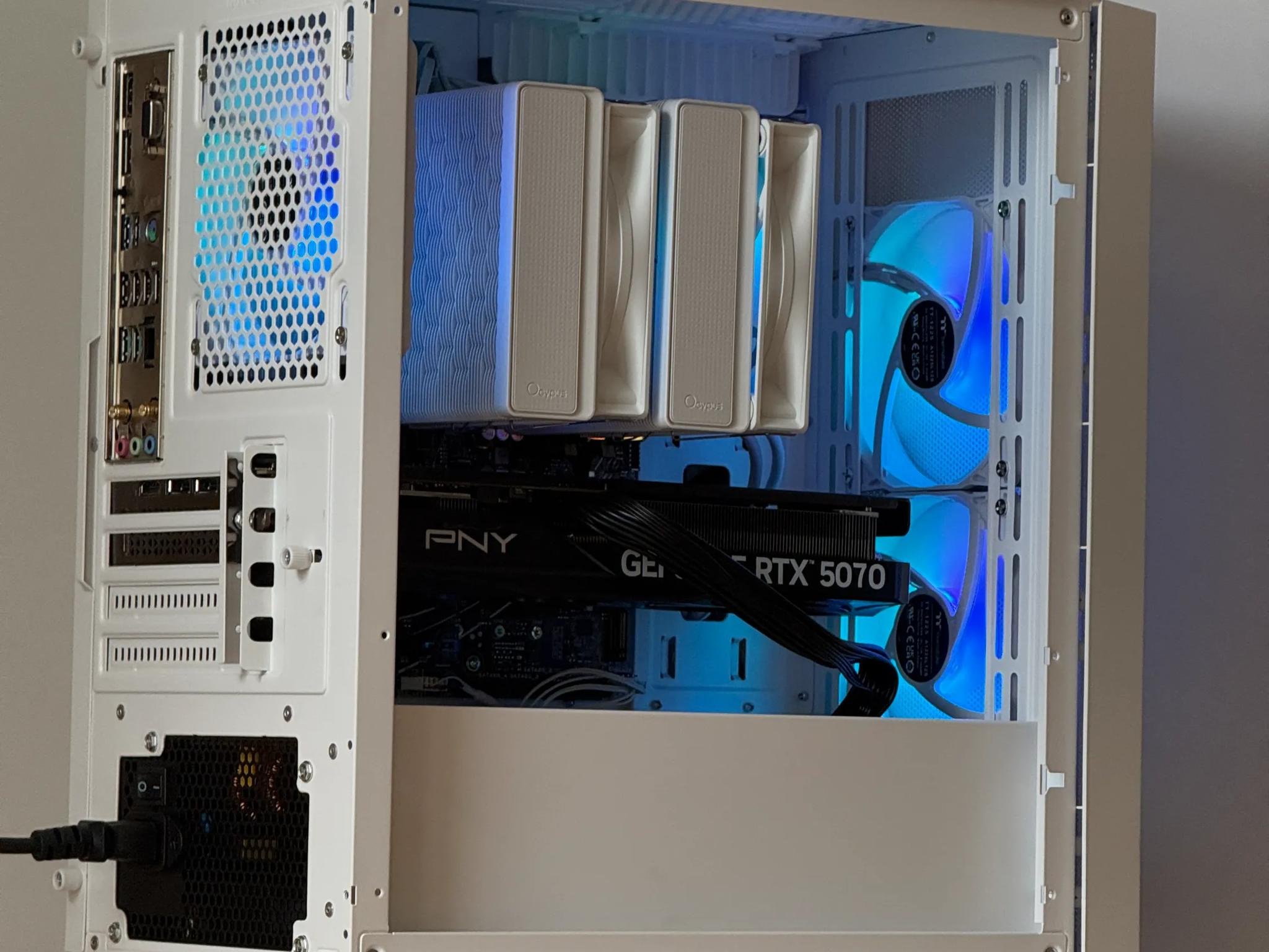 Ryzen 5 7600X3D RTX 5070 Gaming PC