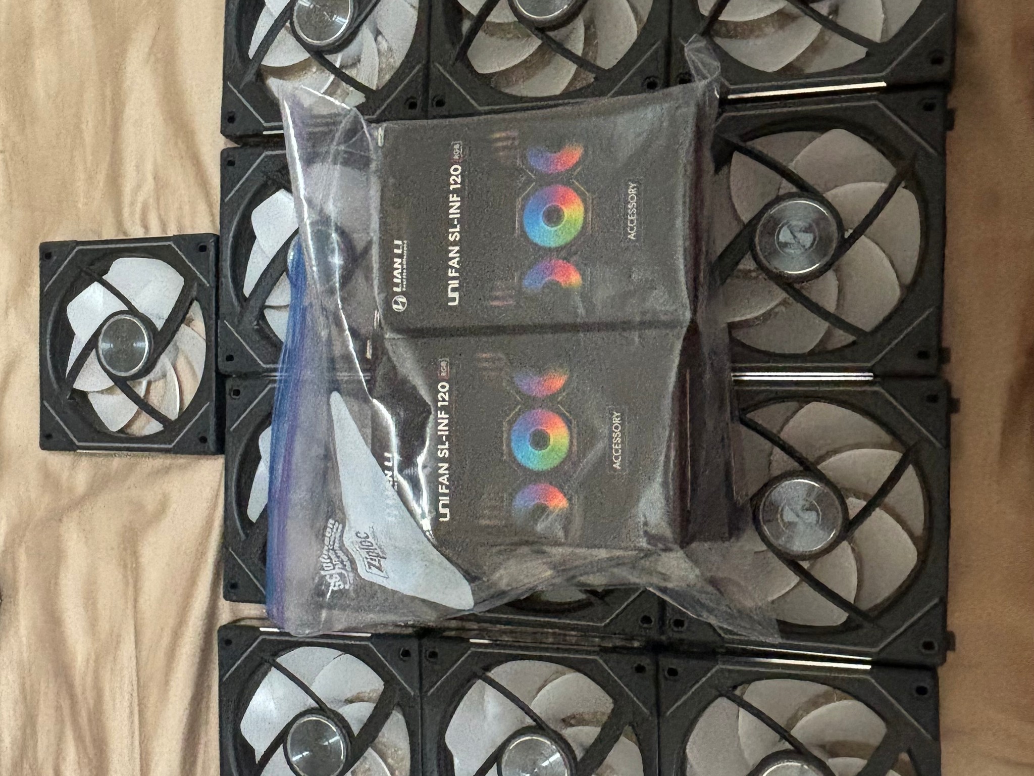 Lian Li infinity fans