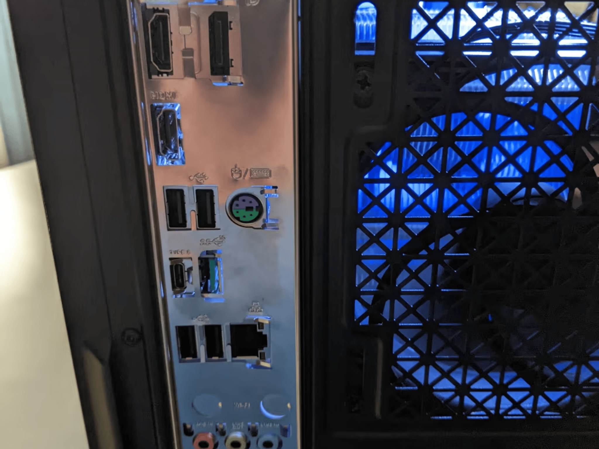 Budget Bill Junior - Sapphire Pulse RX 6600 | Intel i5 11400F | 16GB 3200MHz CL16 RAM | 1TB NVME SSD