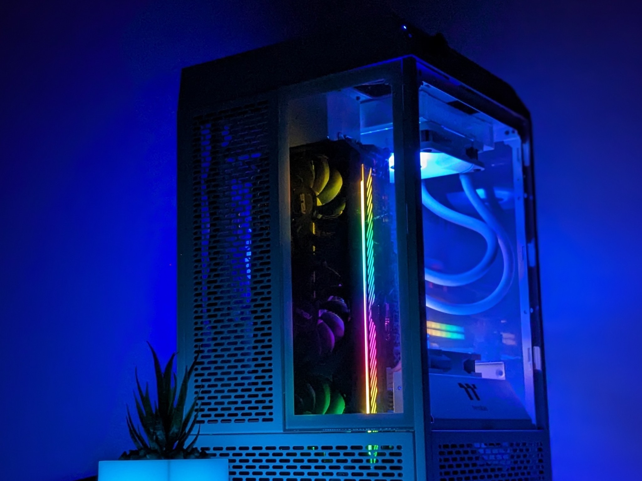 🔥⚪️Luffy "5th Gear" High Performance Gaming PC⚪️RTX 3070TI⚪️i5-13400F⚪️32GB RAM⚪️Windows 11 Pro