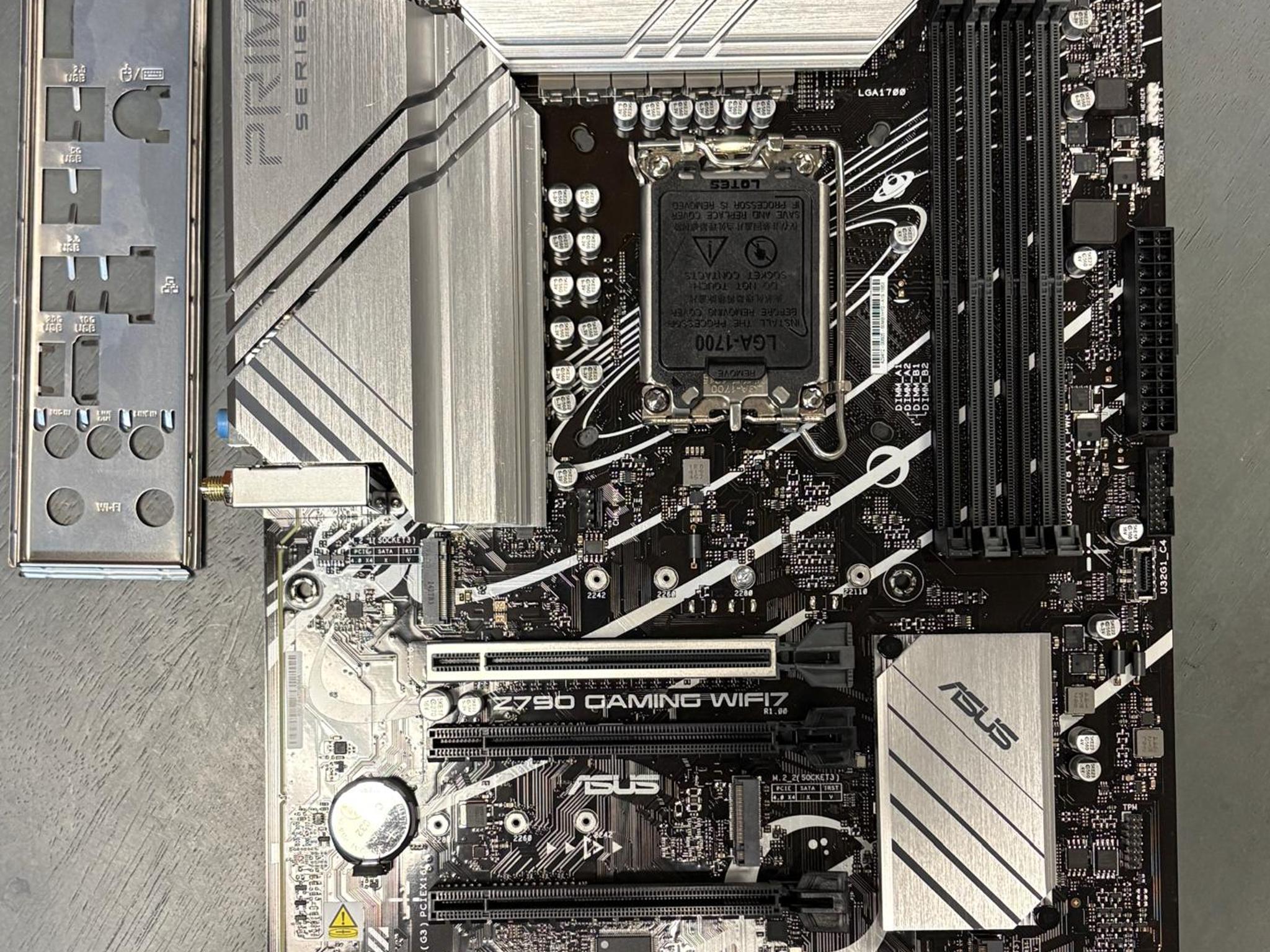 USED & FUNCTION GOOD - Asus Z790 Gaming Wifi7 DDDR5