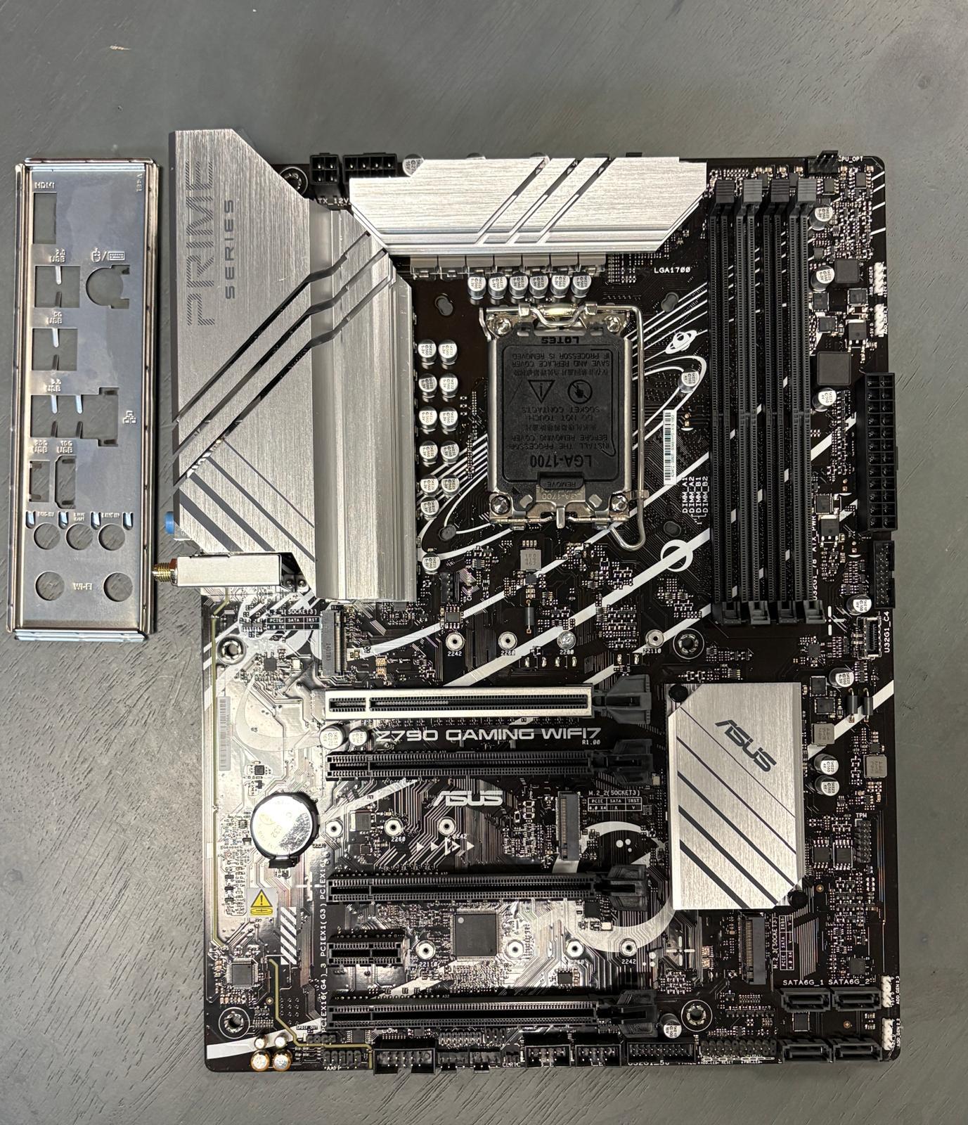 USED & FUNCTION GOOD - Asus Z790 Gaming Wifi7 DDDR5