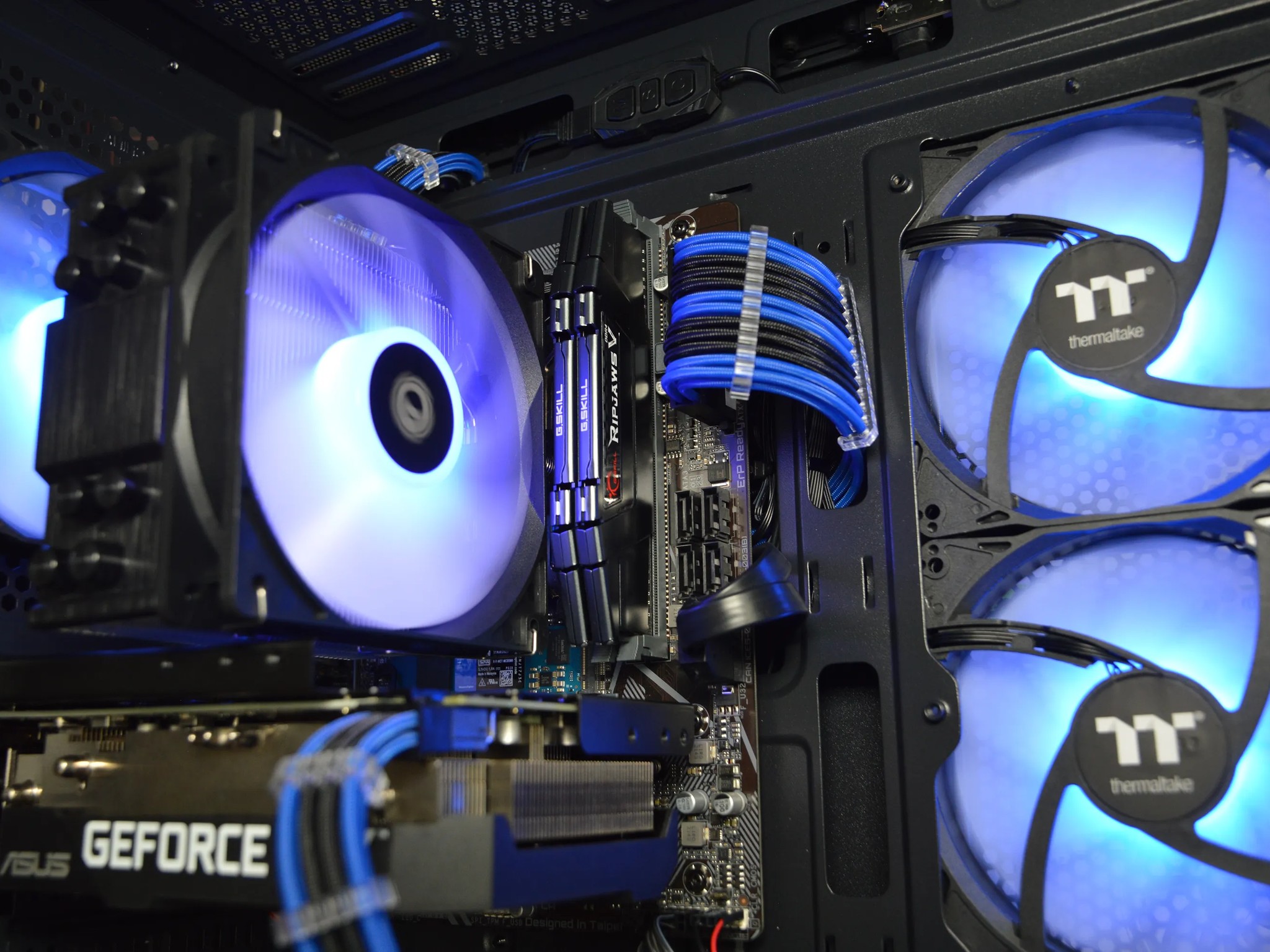 🫐🫐| RTX 3060 12GB | INTEL i5-10400F | 16GB DDR4 RAM | 1TB NVME SSD | Blueberry |