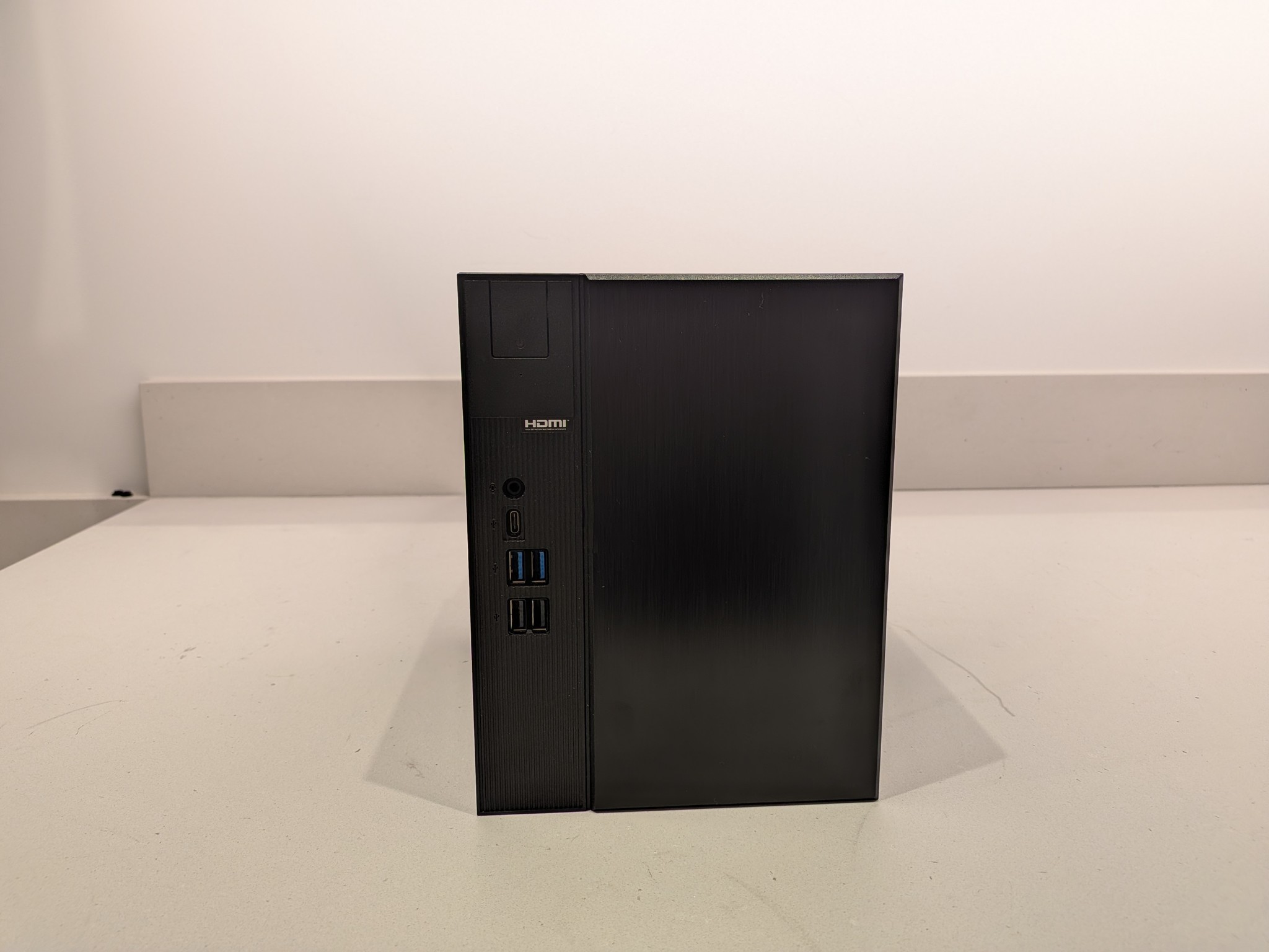 Steam Machine Killer - RX 7600, Ryzen 5 5600, 32 GB DDR4 RAM, 2 TB NVME