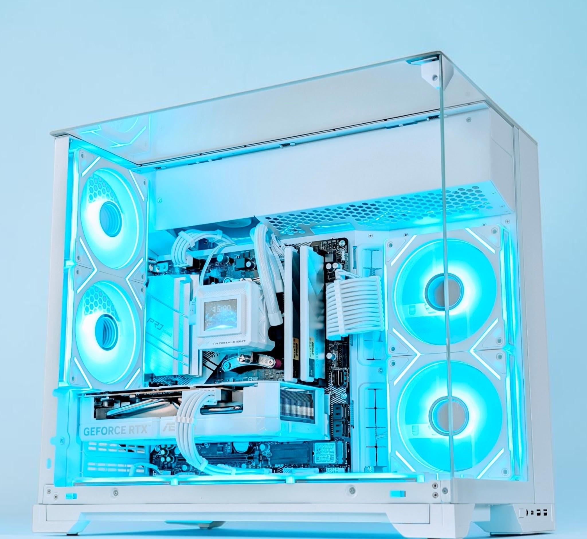 🤍 Nvidia RTX 4070 Super 12GB GDDR6X⚪ AMD Ryzen 7 5800X 8 core⚪ 32GB DDR4⚪ 1TB SSD