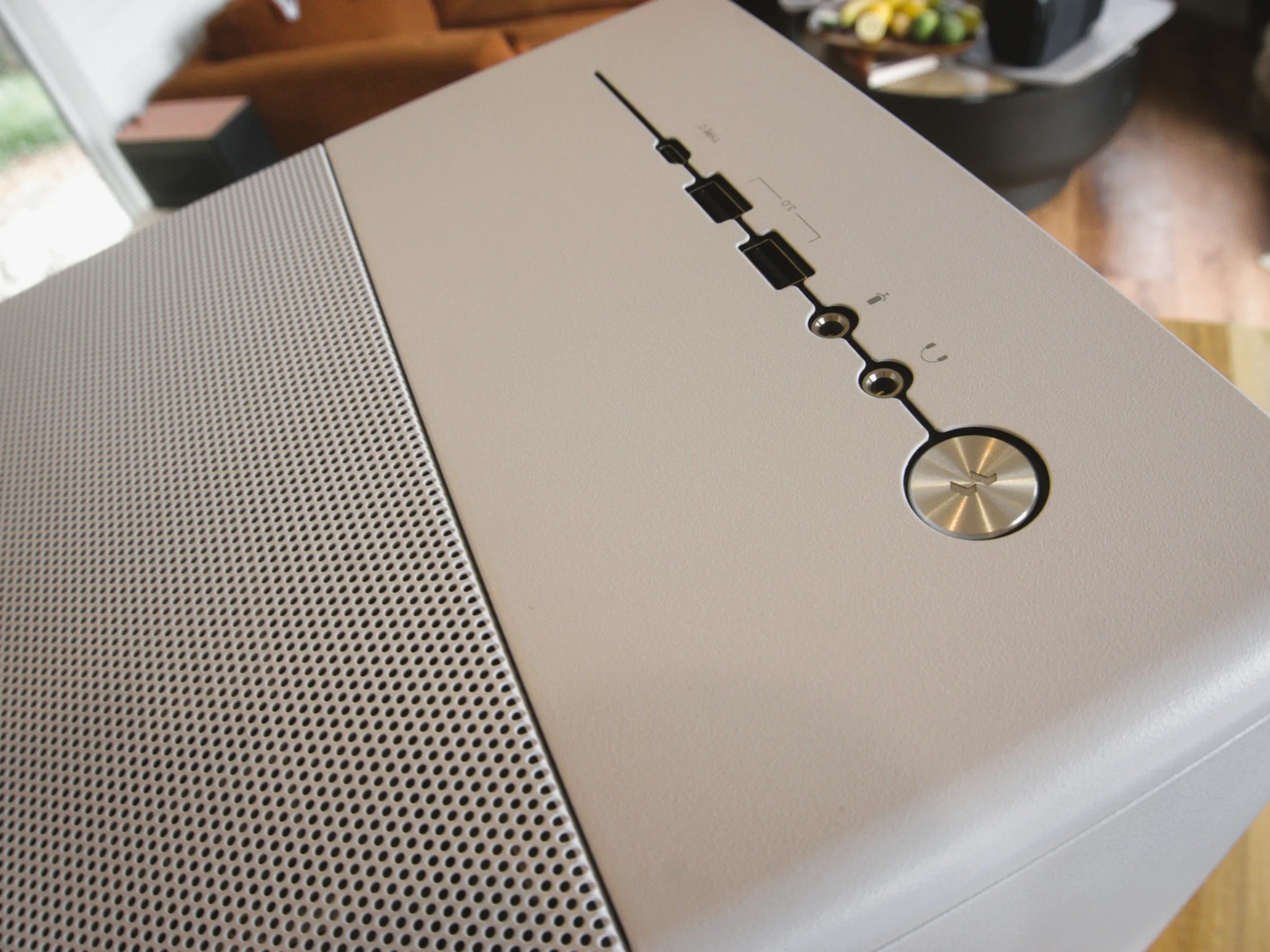 Fractal North White Mesh