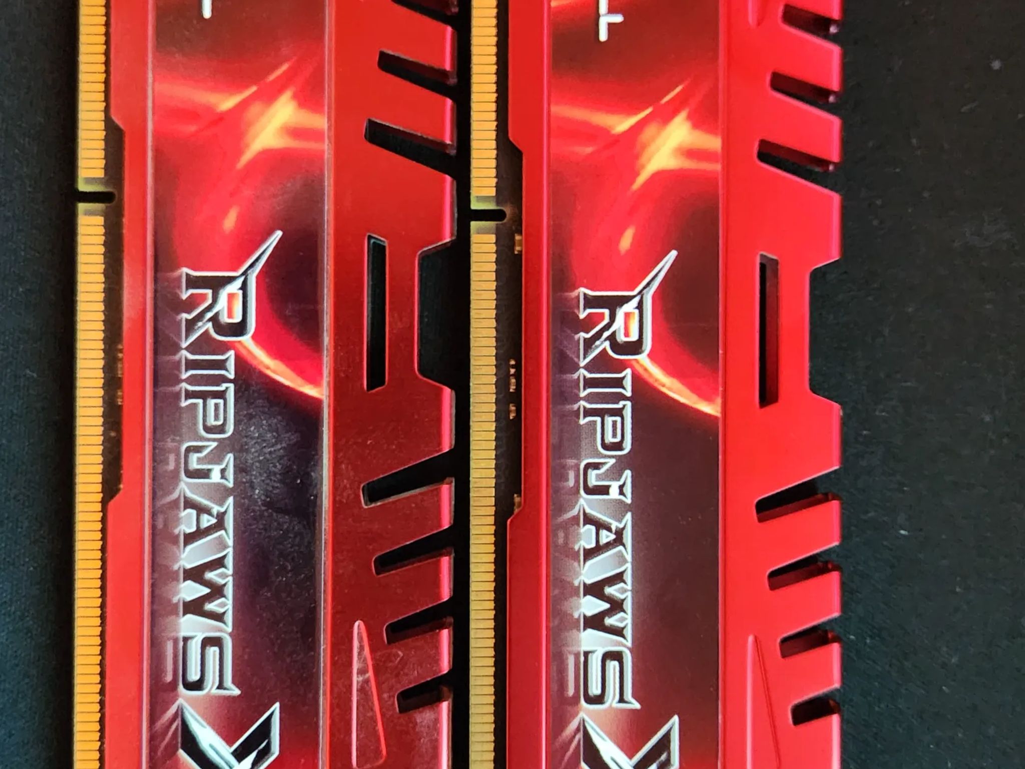 G.skill DDR3-1600 RAM 16gb 2x8