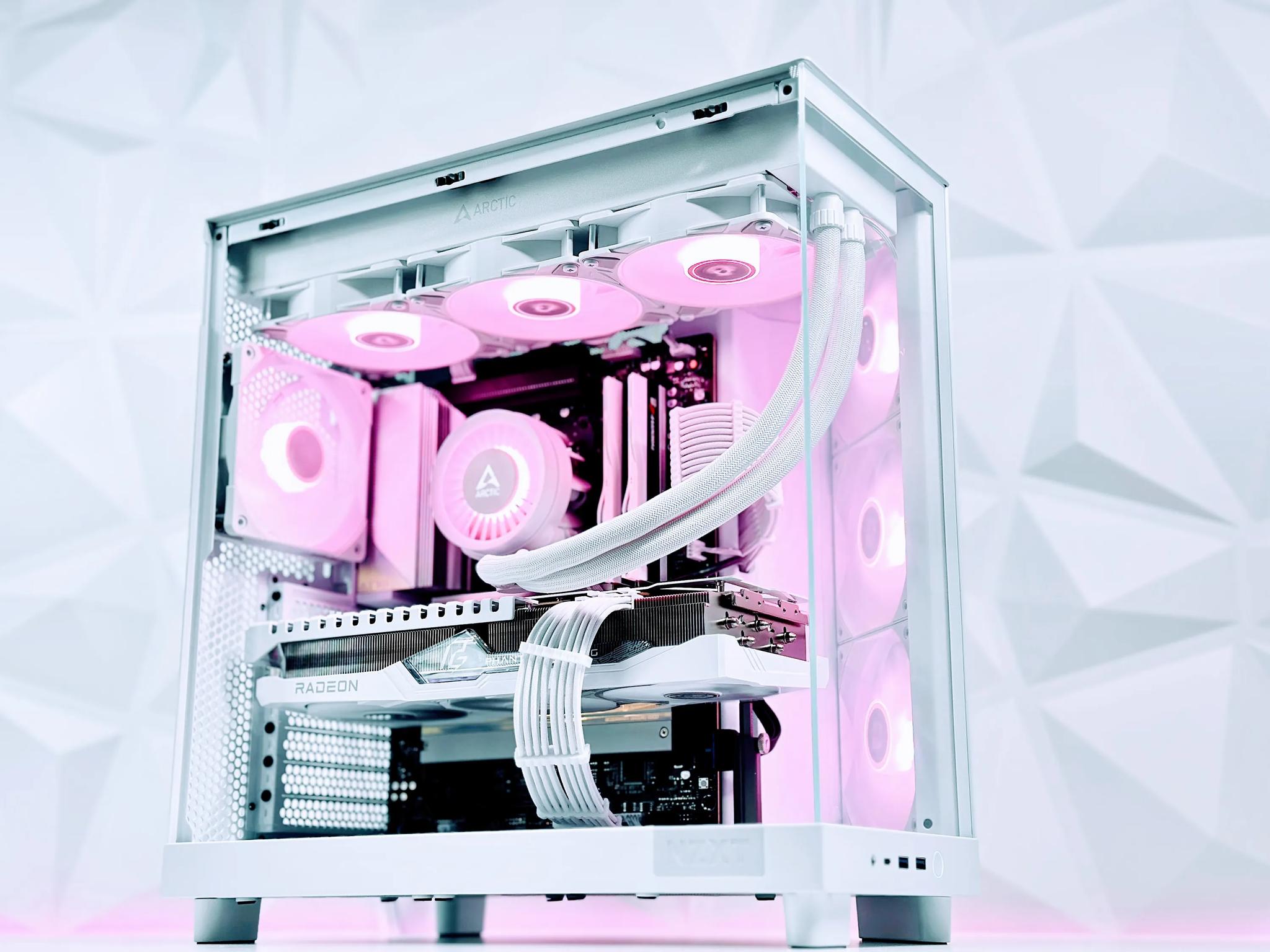 ❄️🤍🐻‍❄️Artic⚪AMD RX 7900 XT 20GB⚪AMD Ryzen 7 7700⚪32GB DDR5⚪1TB NVME