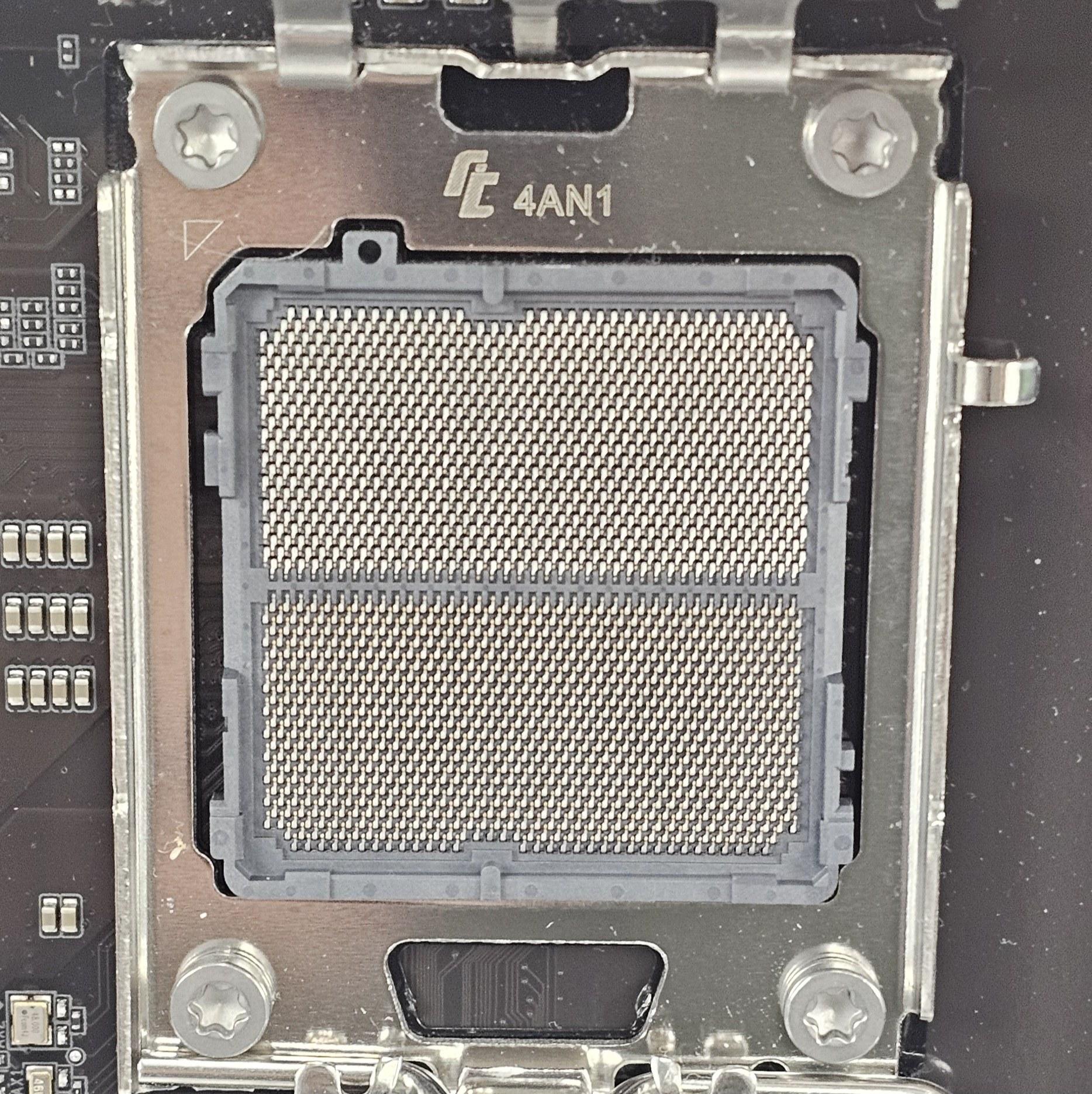 Gigabyte B650 UD AX AMD AM5 DDR5 ATX Motherboard