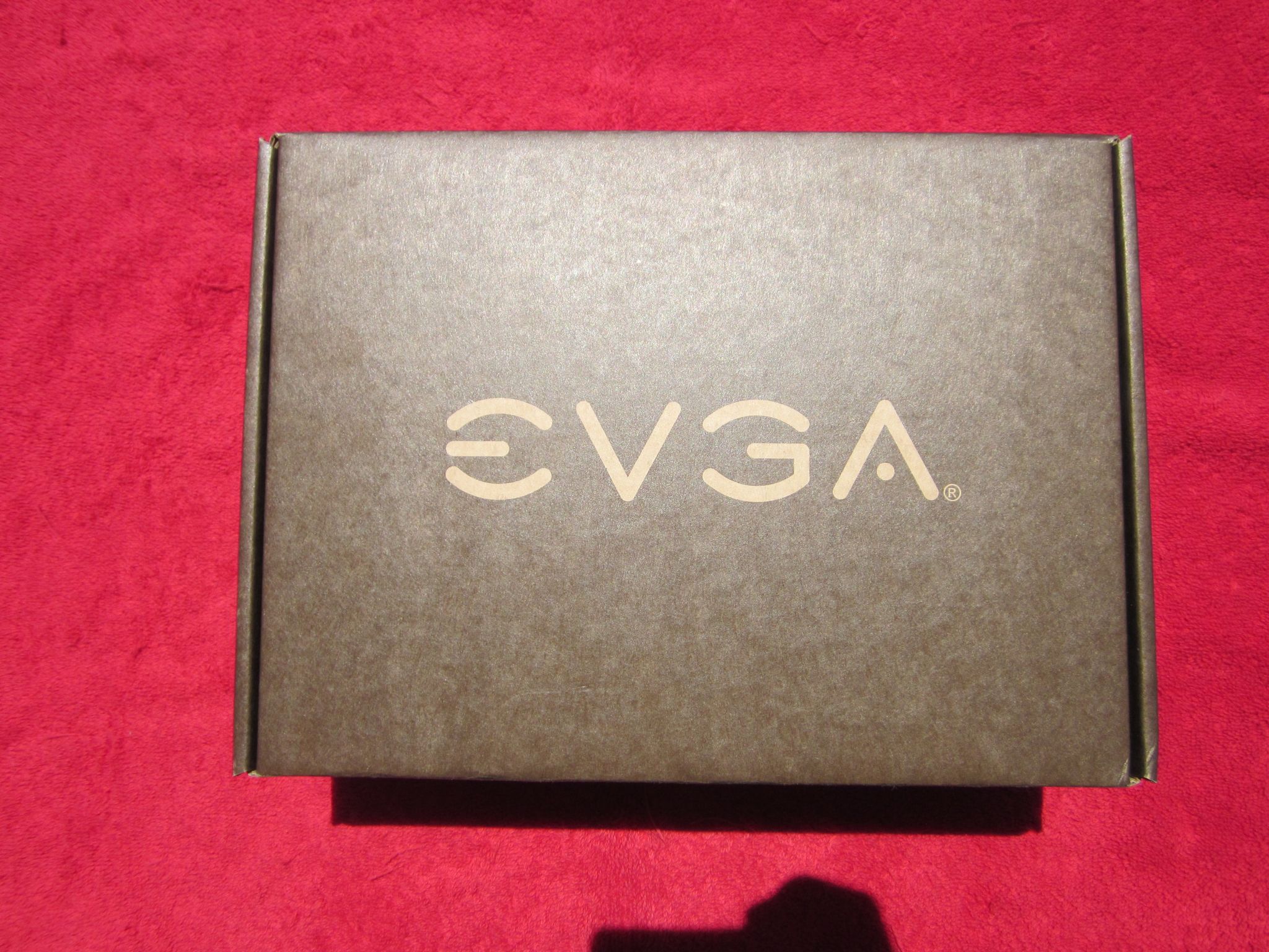 EVGA 600 W1, 80+ WHITE 600W, Power Supply 100-W1-0600-RX