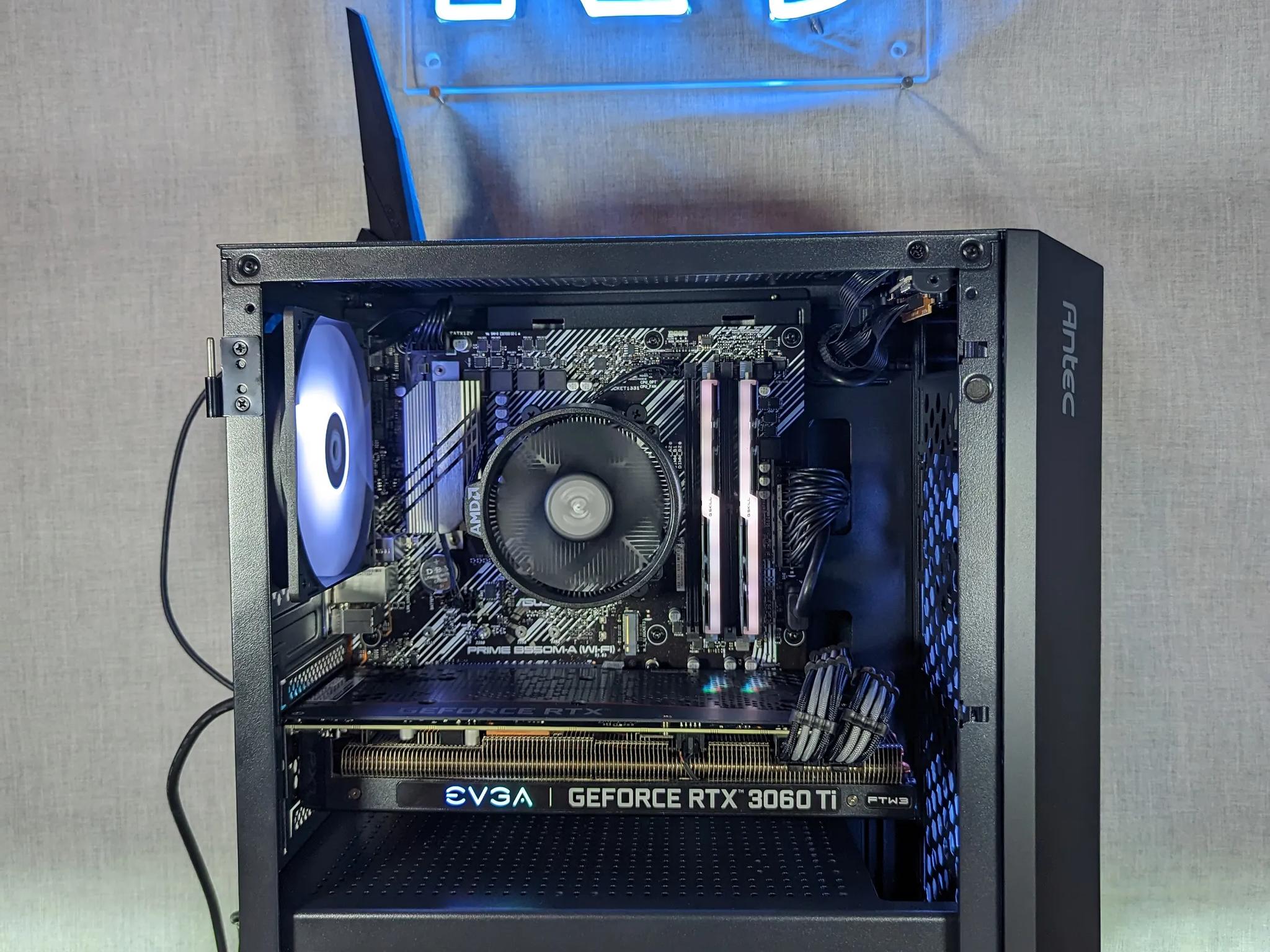 RTX 3060ti // Ryzen 3600x // 16GB 3600Mhz DDR4 // 1TB NVMe SSD // WiFi