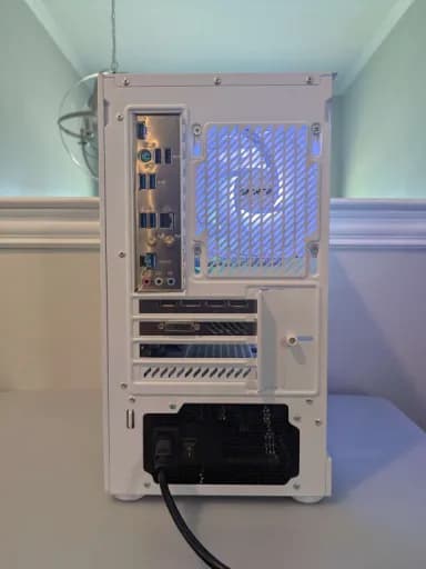 Whiteout Gaming PC ~ GTX 1080 Ti 11GB