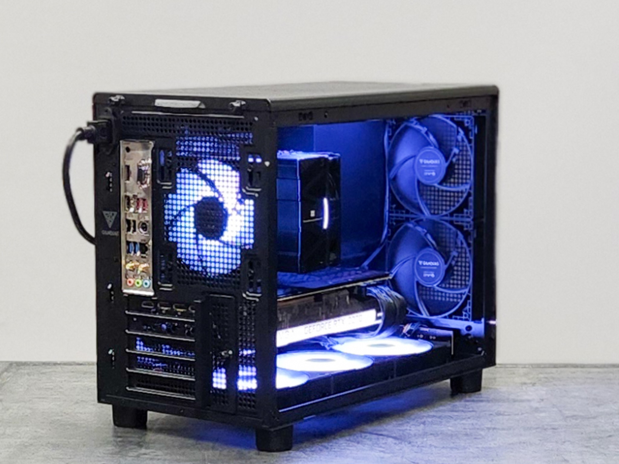 RTX 3070 | Ryzen 5 5600 | 1TB SSD | 32GB DDR4 | Custom Gaming PC