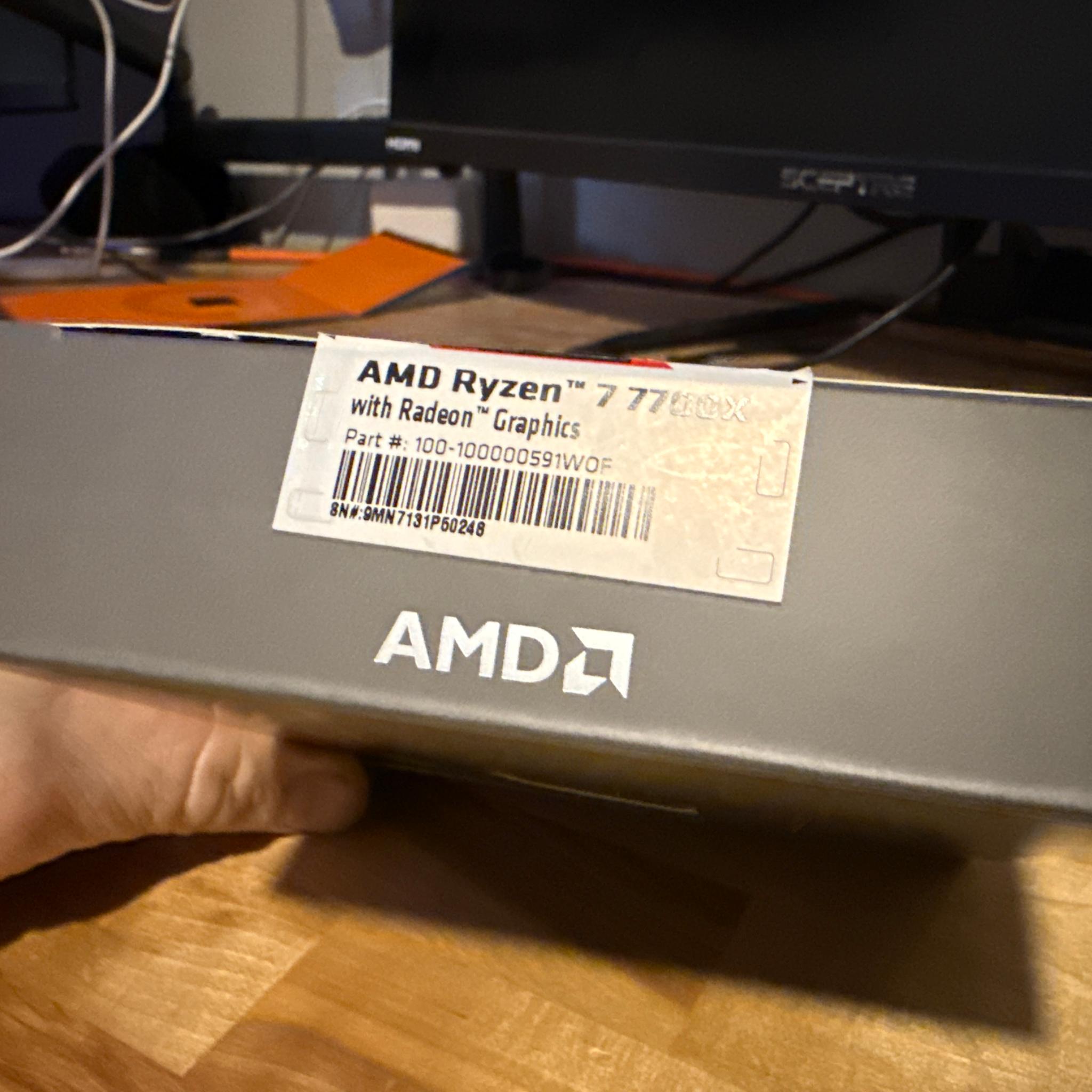 AMD Ryzen 7 7700X