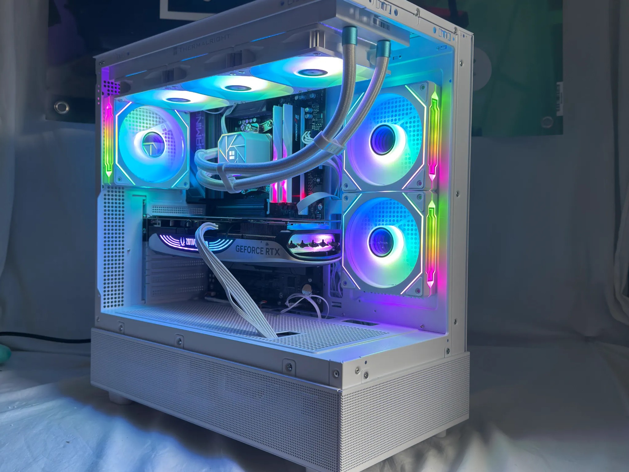 RTX 4070 TI Ryzen 5 9600x Gaming PC