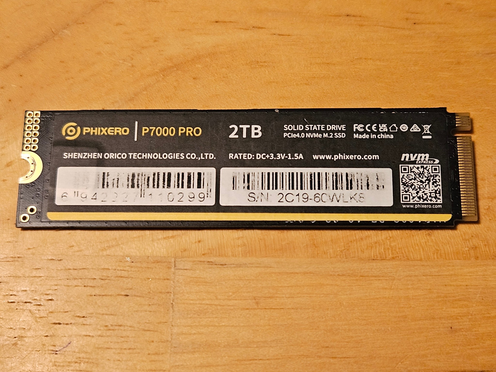 2TB Phixero P7000 Pro SSD with Heatsink
