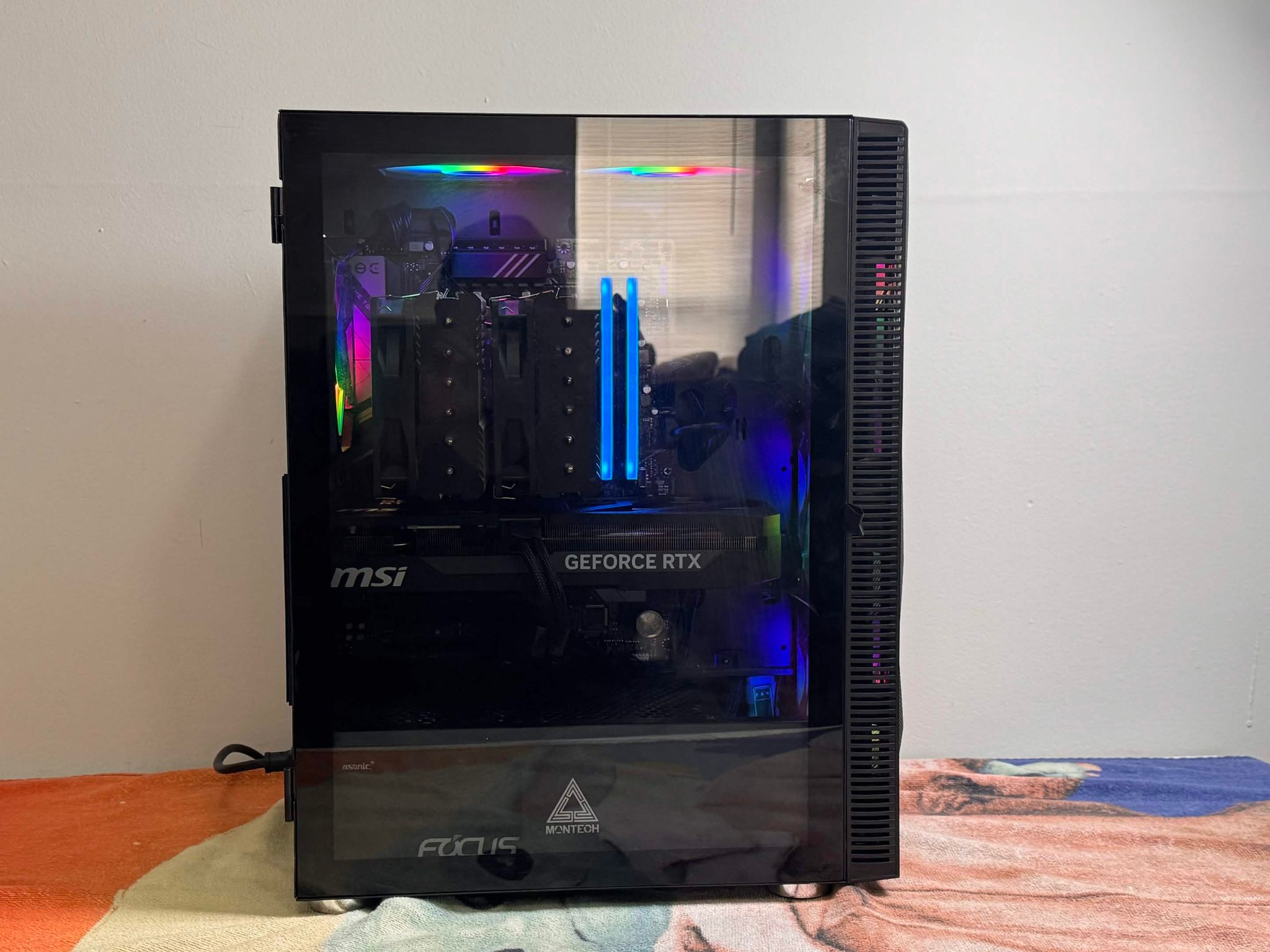 Gaming PC: Ryzen 5 7600x / MSI GeForce RTX 5070 12G SHADOW 3X OC / 32GB RAM
