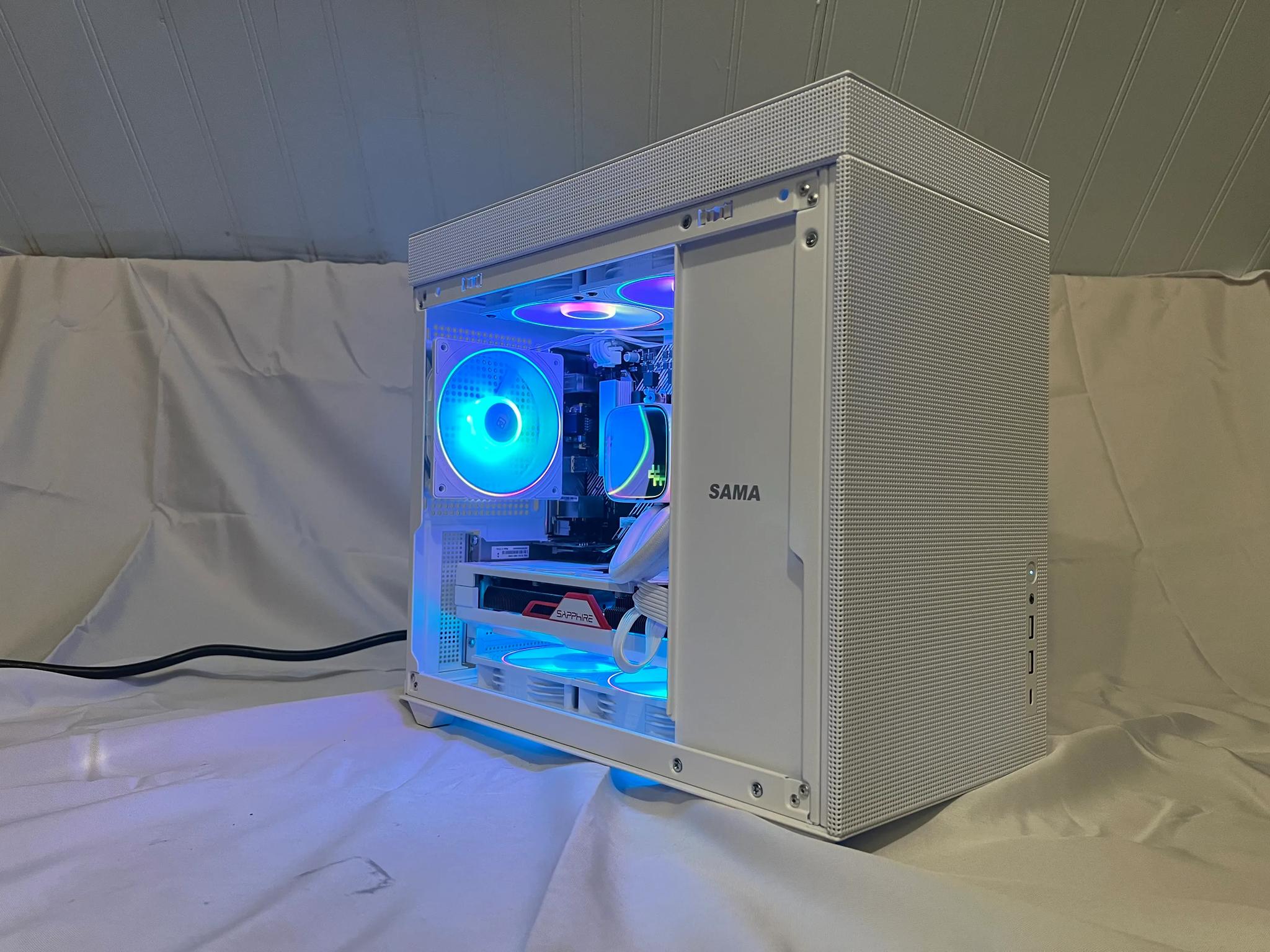 "Northern Lights" 5800x, RX 7800XT, 2tb, white gaming pc with 32gb ram and WI-FI
