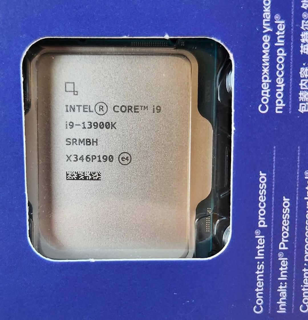 Intel Core i9-13900K Processor (5.8 GHz, 24 Cores, LGA 1700) Box - BX8071513900K