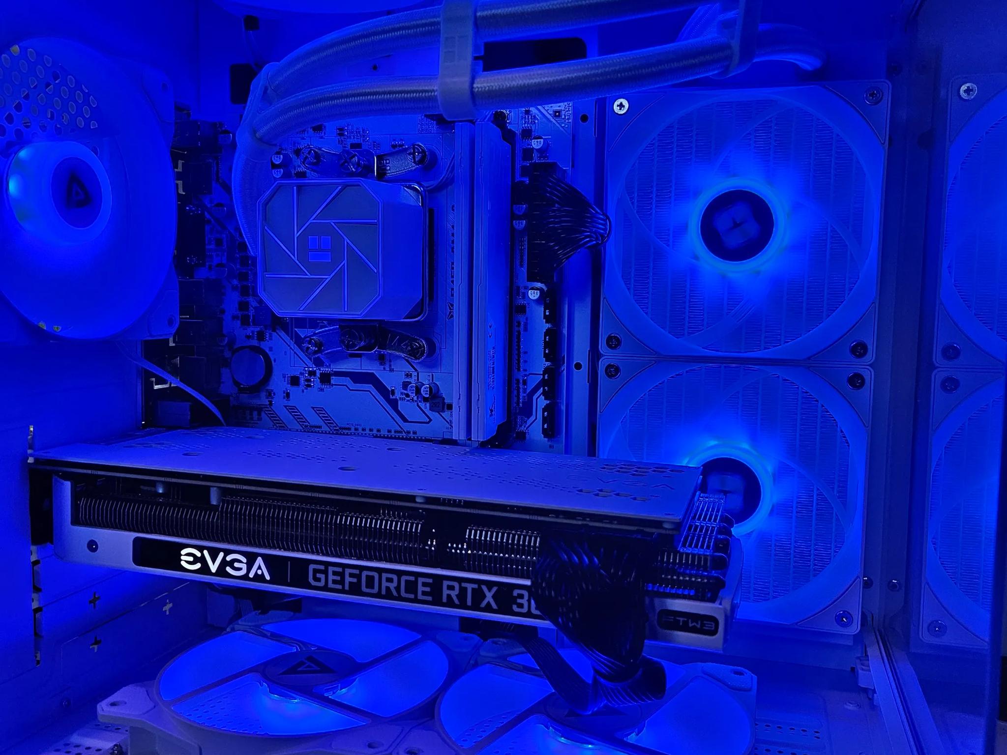 Liquid cooled Arctic Rig Ryzen 5 / 32GB DDR4 / 1TB SSD / RTX 3060 ti
