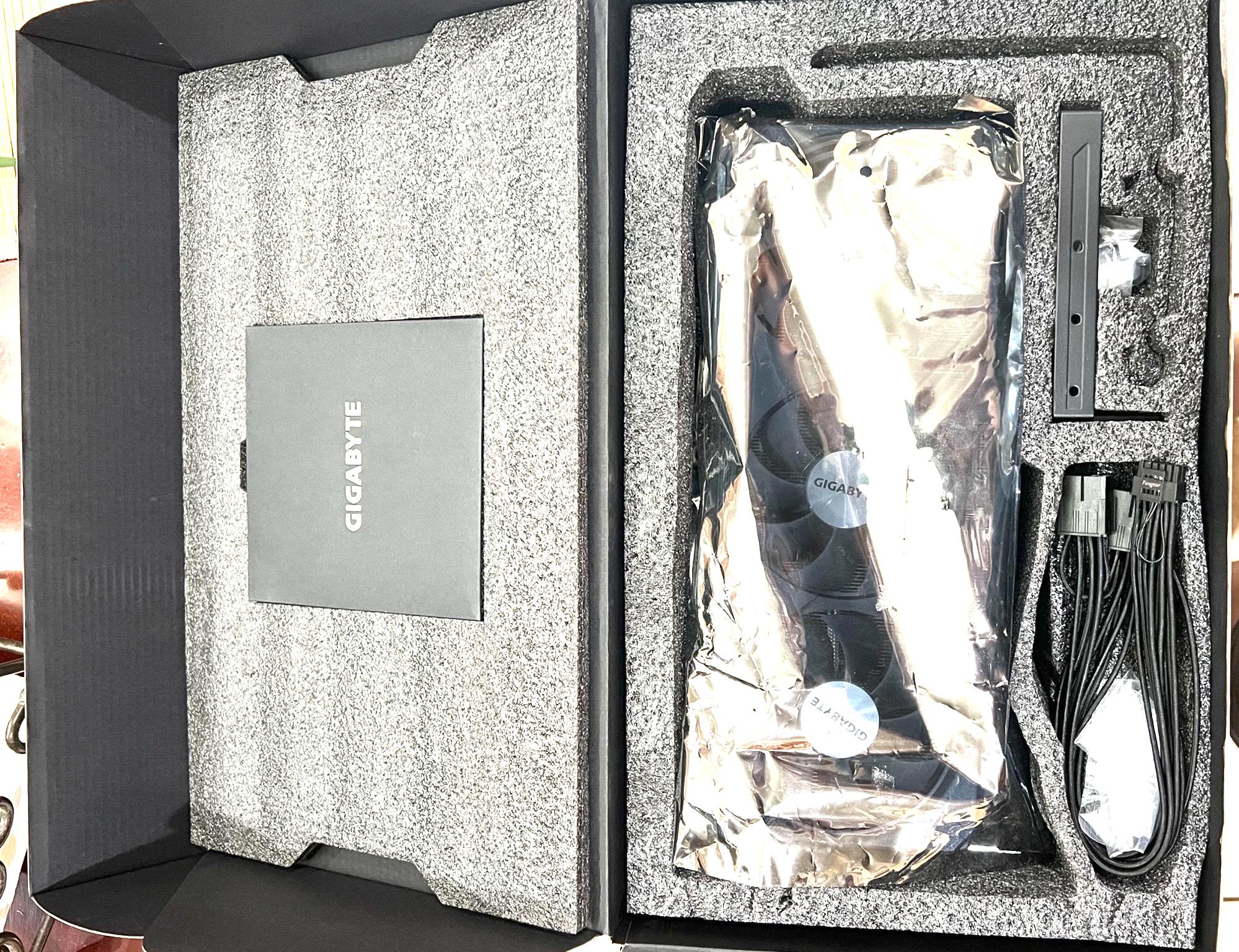 RTX 4070 Ti GIGABYTE GeForce Gaming OC 12G Graphics Card,