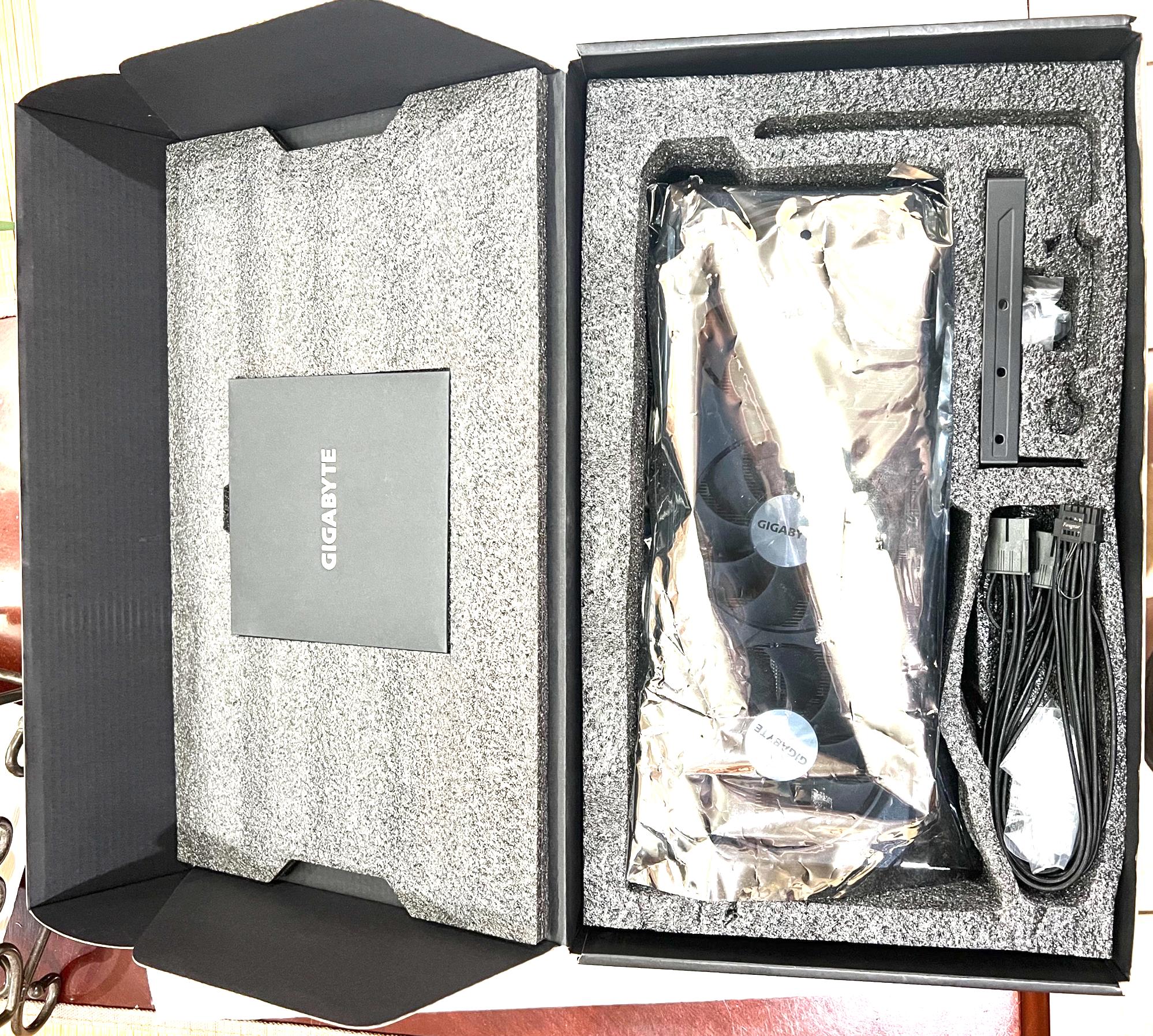 RTX 4070 Ti GIGABYTE GeForce Gaming OC 12G Graphics Card,