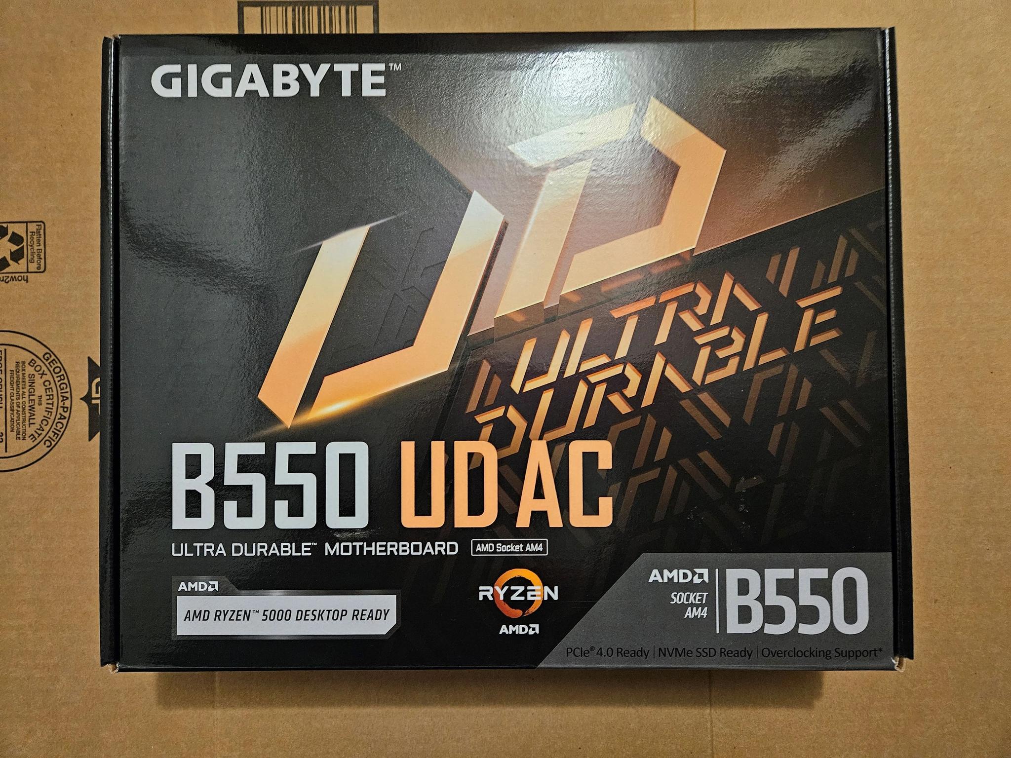 Gigabyte B550 UC AD Wifi AM4 - New