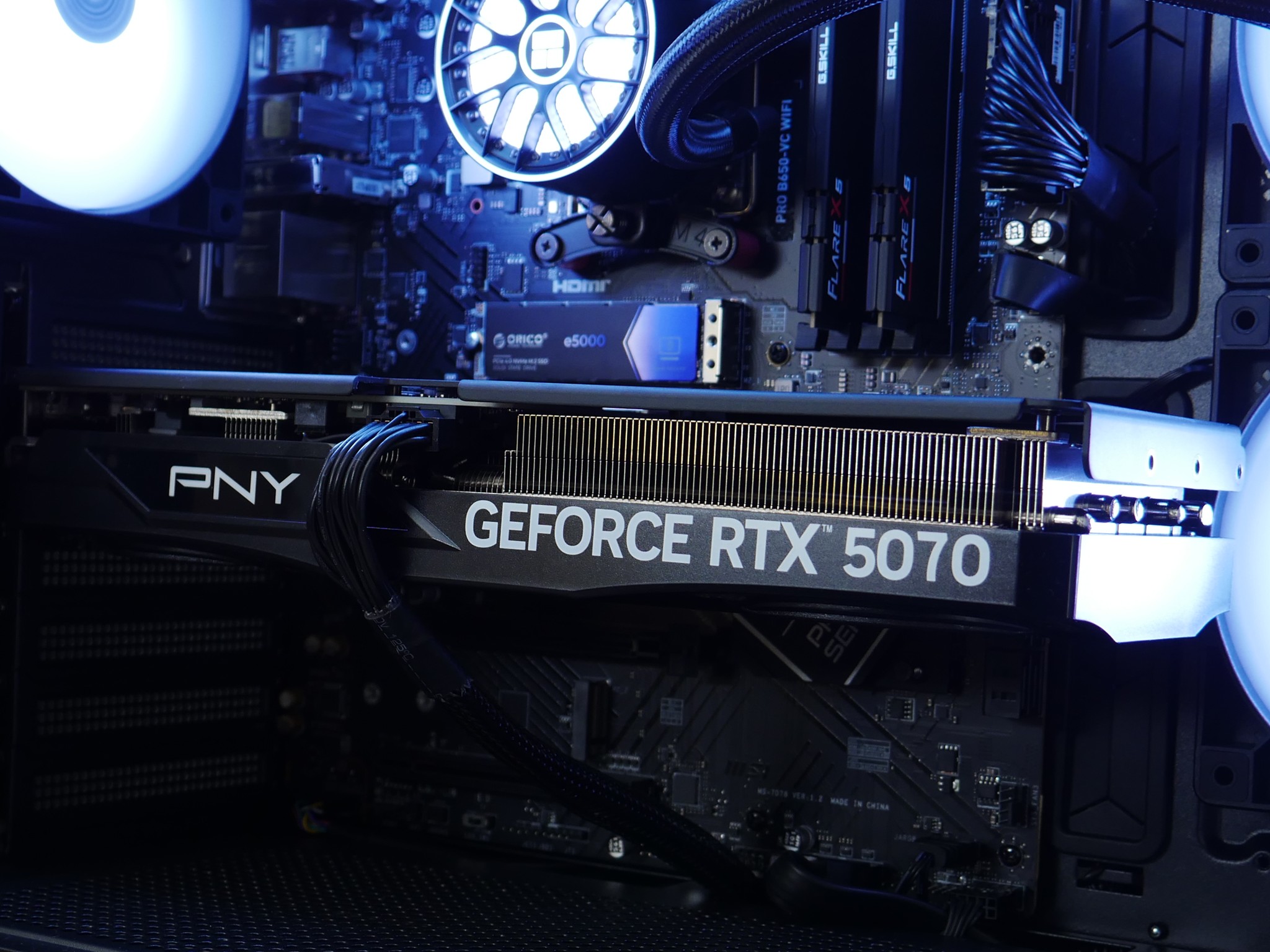 🪼Apex |RTX 5070,  Ryzen 5 9600X, 32GB DDR5 RAM, 1TB M.2 SSD