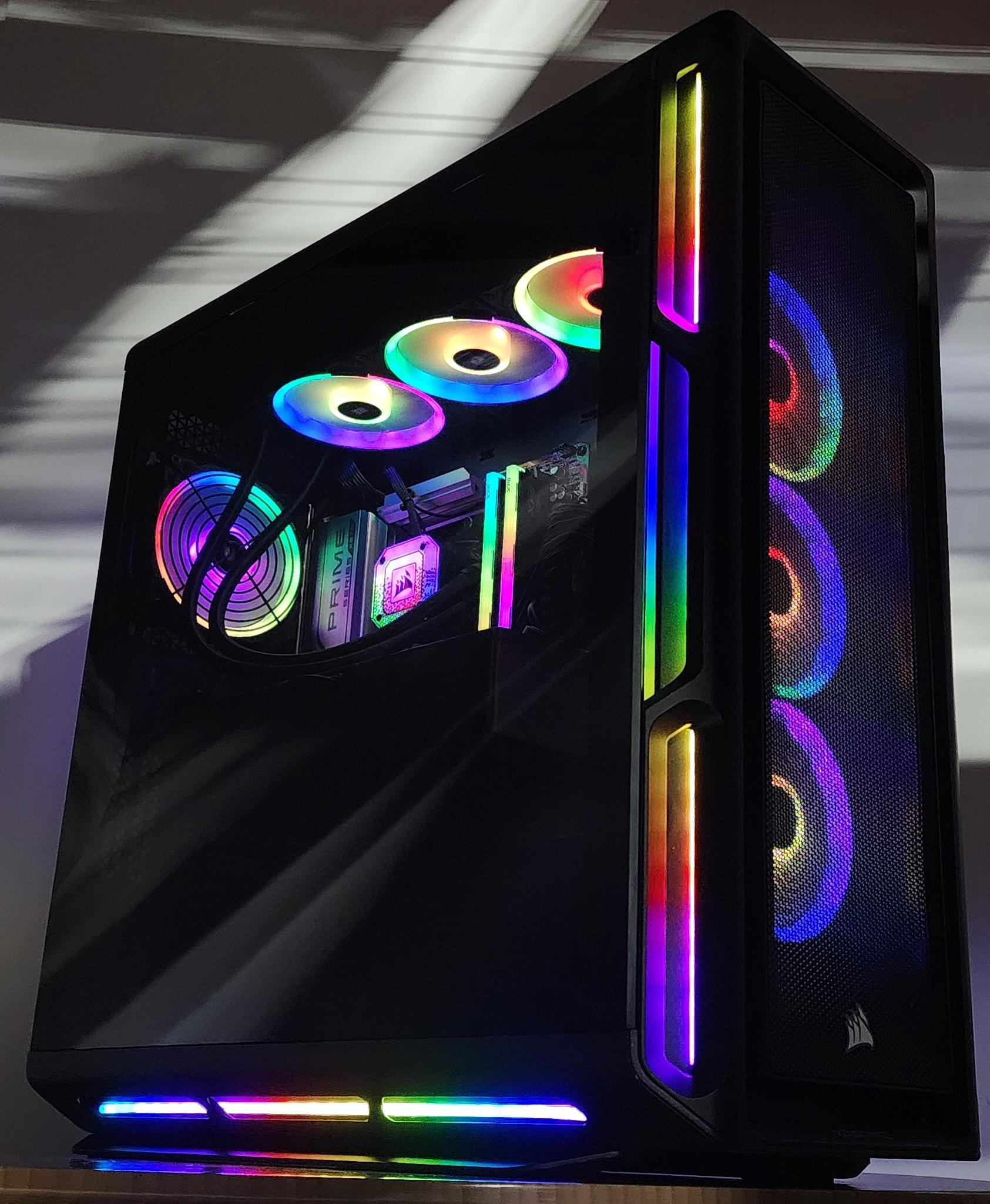 Gaming PC Ryzen 9 7950X3D 32GB RAM 2TB SSD RTX 4070 Ti SUPER 16GB Win11 Computer