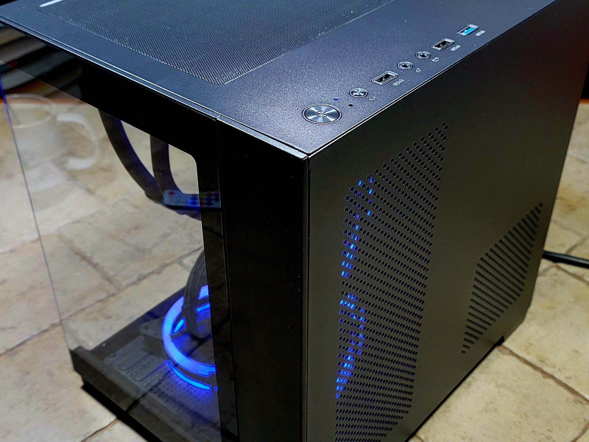 Sapphire II: i7 11700k, RTX 3060TI, 1.25 Gb SSDs, Water Cooled, 700W, WiFi