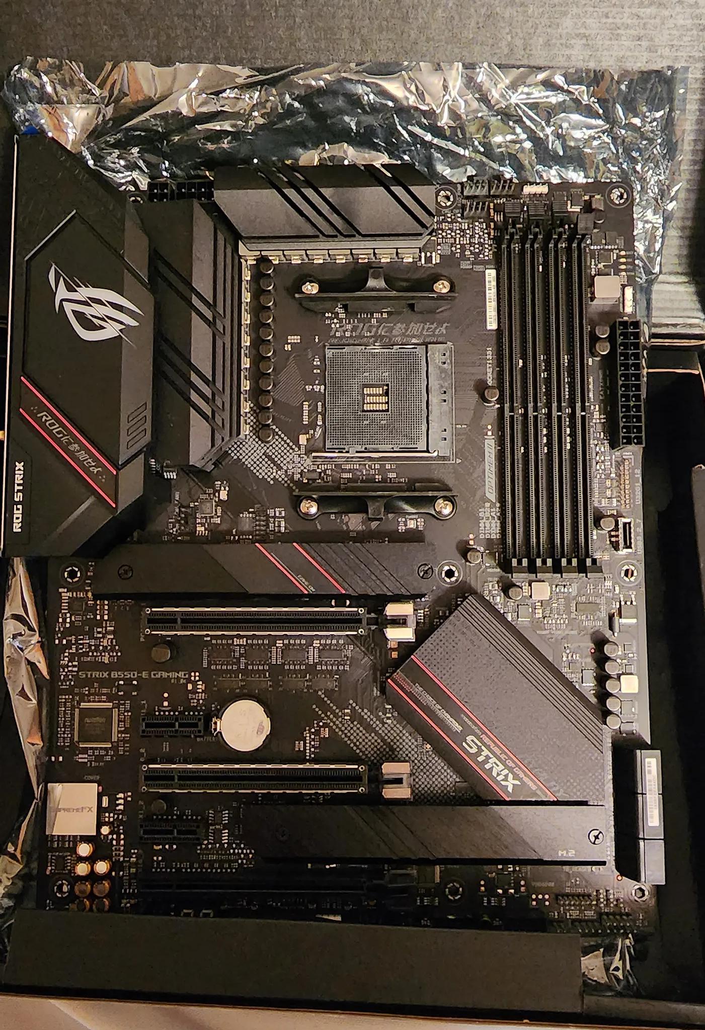 ASUS Rog B550-E motherboard