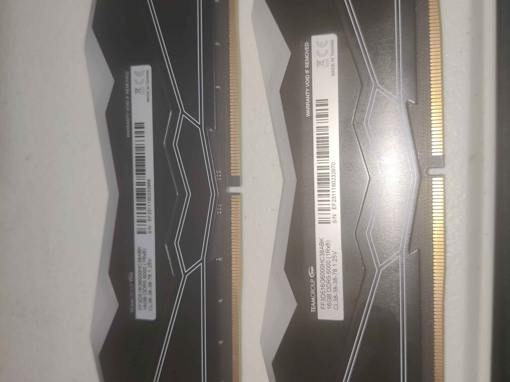 TEAMGroup T-Force Delta 32GB DDR5 6000 RGB