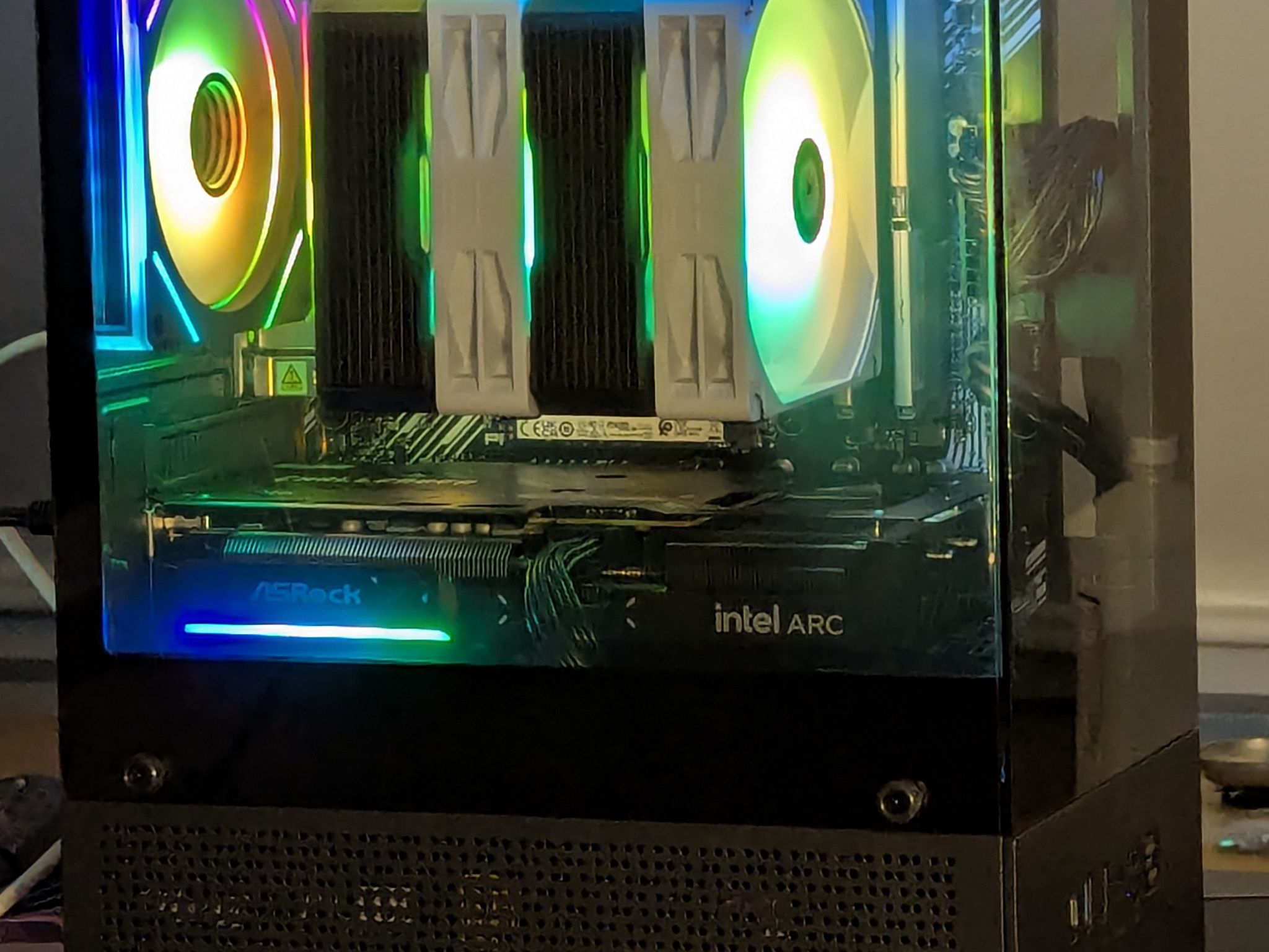 AMD Ryzen 7 3700X|INTEL ARC B570 10GB|1 TB NVME SSD|32 GB DDR4 3200|Windows 11 Home Active