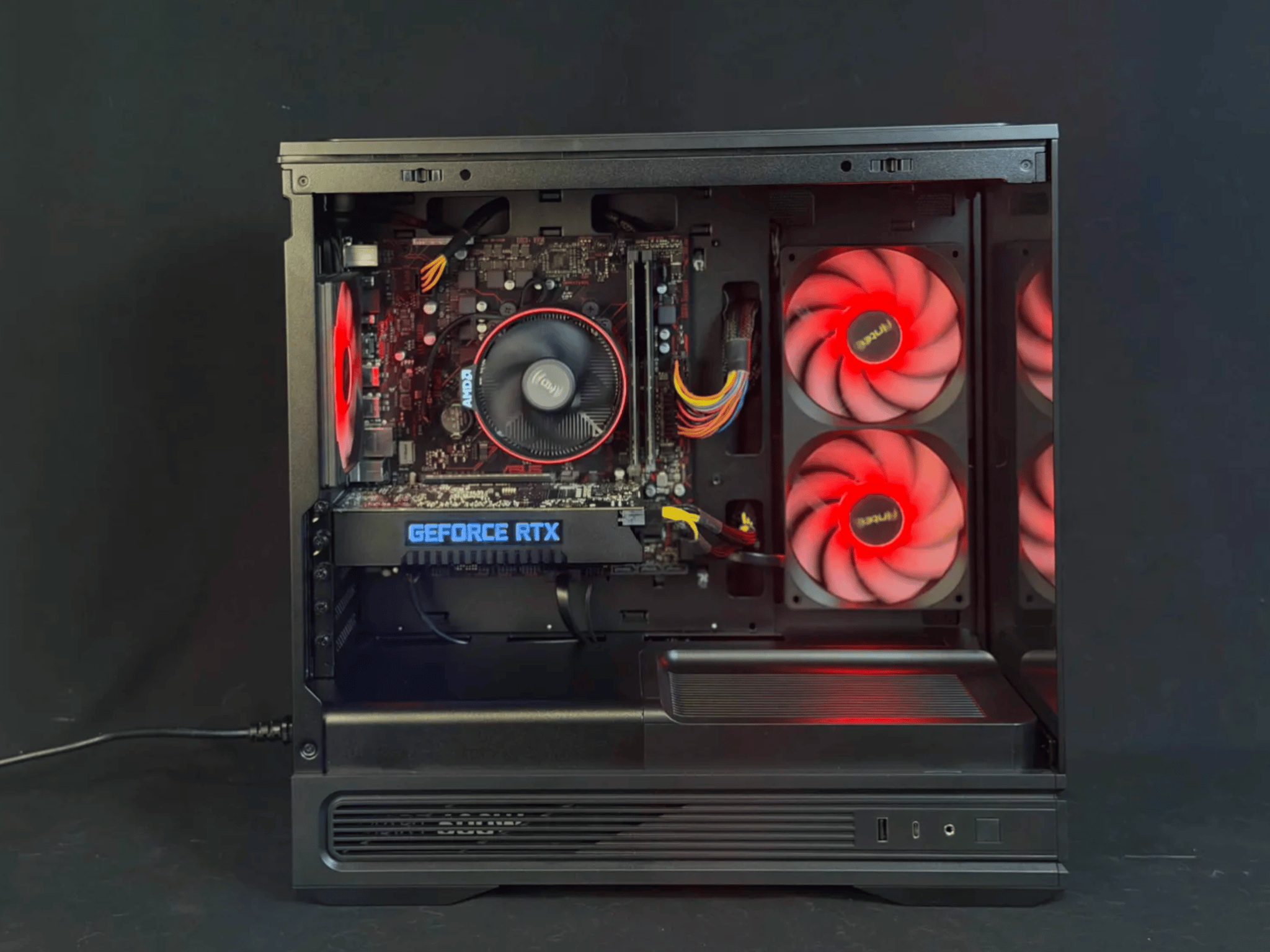 Clean Gaming PC - Nvidia RTX 2060 6GB, Ryzen 7 2700X, 16GB, 500GB SSD