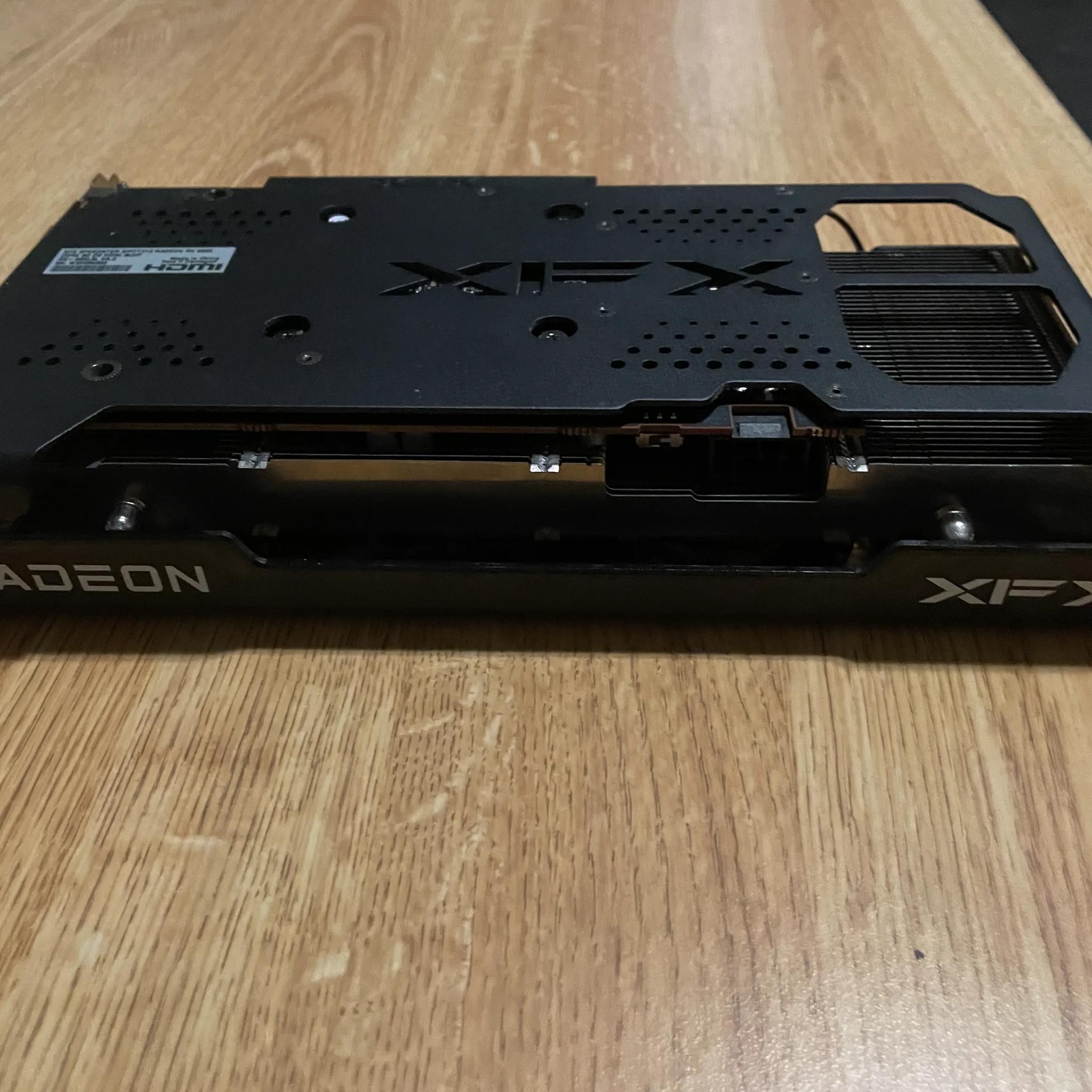 XFX Speedster SWFT 210 AMD Radeon™ RX 6600 8GB