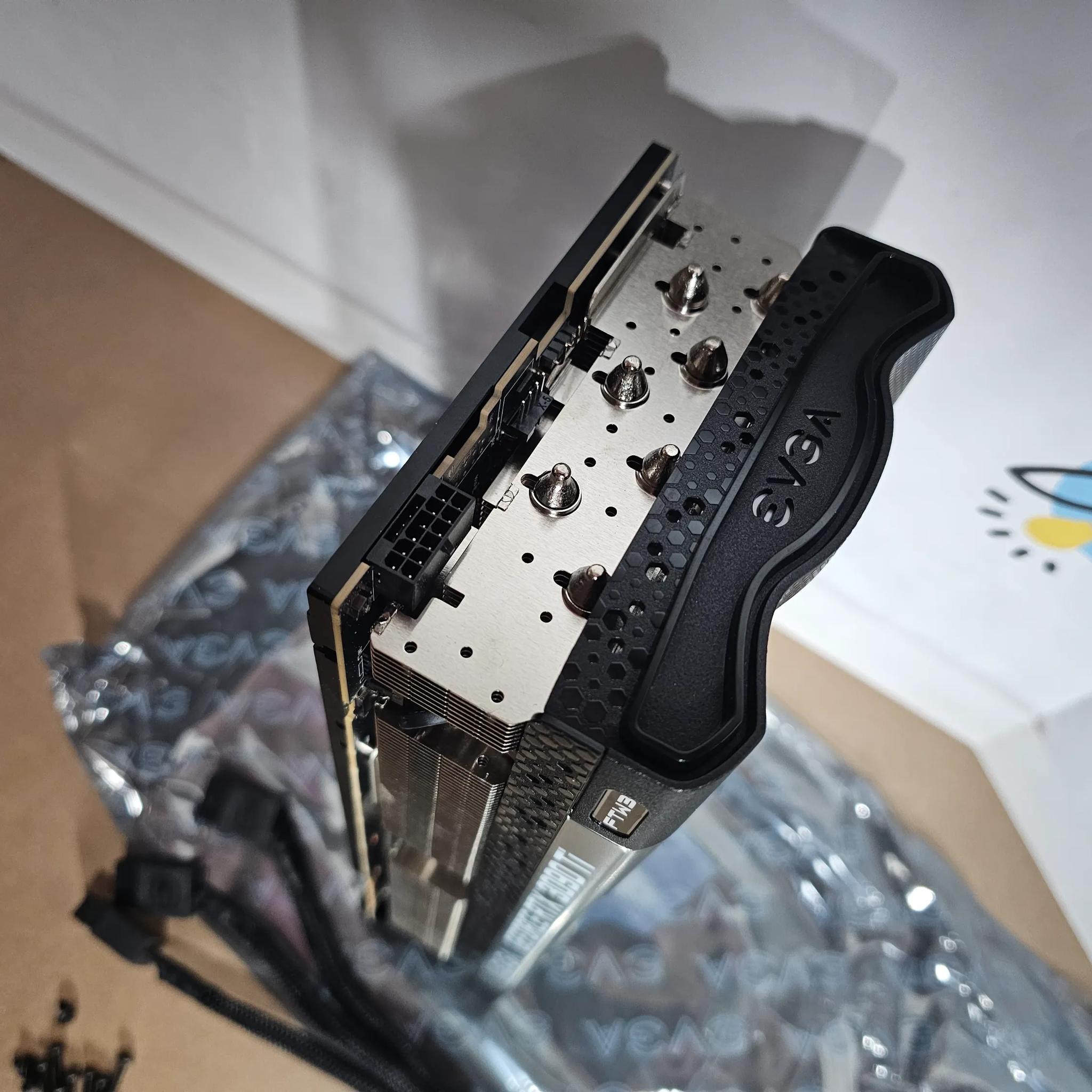 EVGA GeForce RTX 3090 Ti FTW3 Ultra