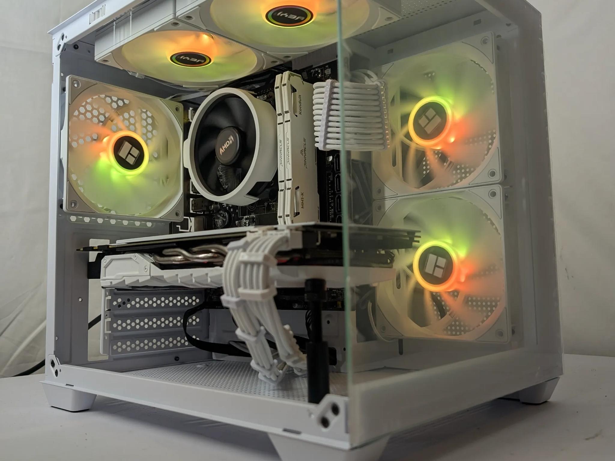 GTX 1070 | RYZEN 5 2600 |  16GB DDR4 | 500GB NVME SSD | Windows 11