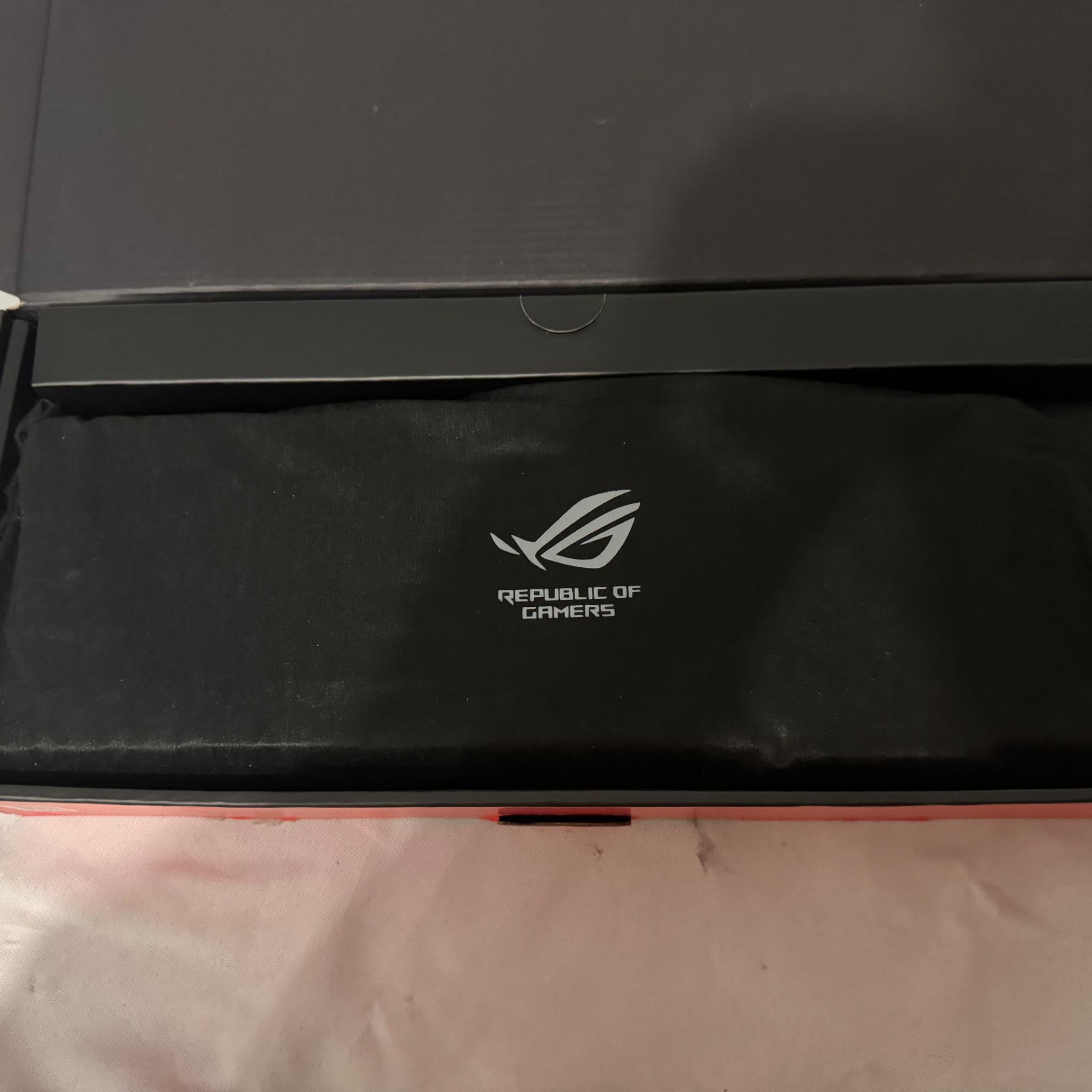 NOB Asus Rog Strix Scope ii 96 wireless