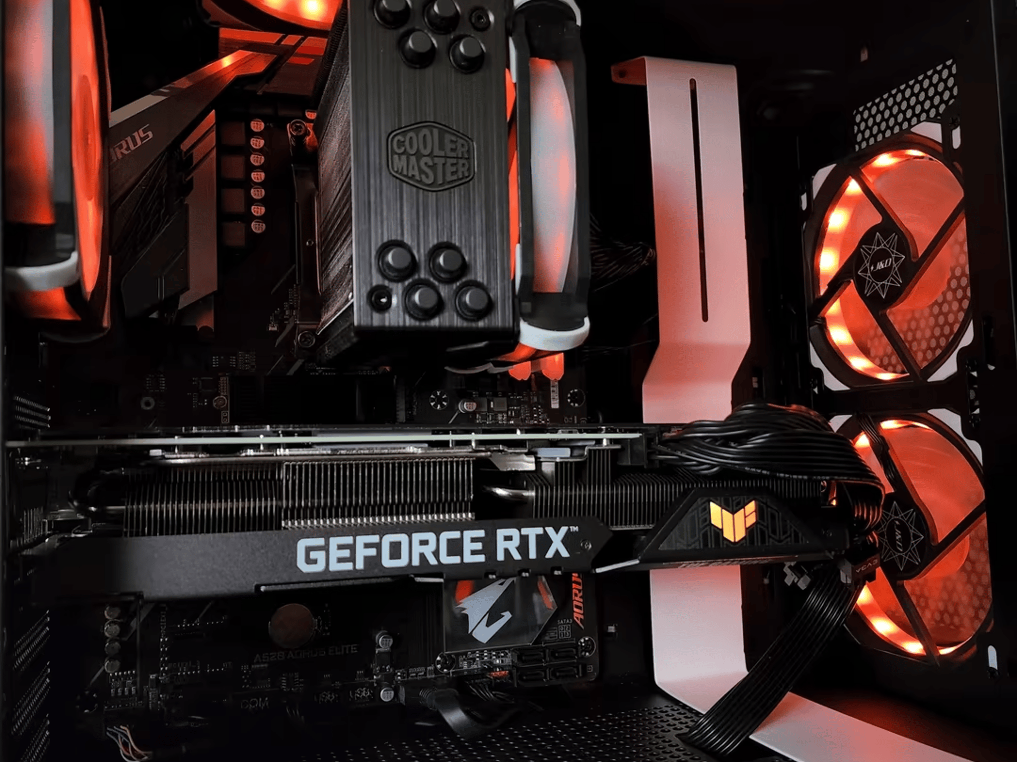 ASUS TUF GeForce RTX 3070 Ti // AMD Ryzen 7 5700G // HP 16GB 3200MHz