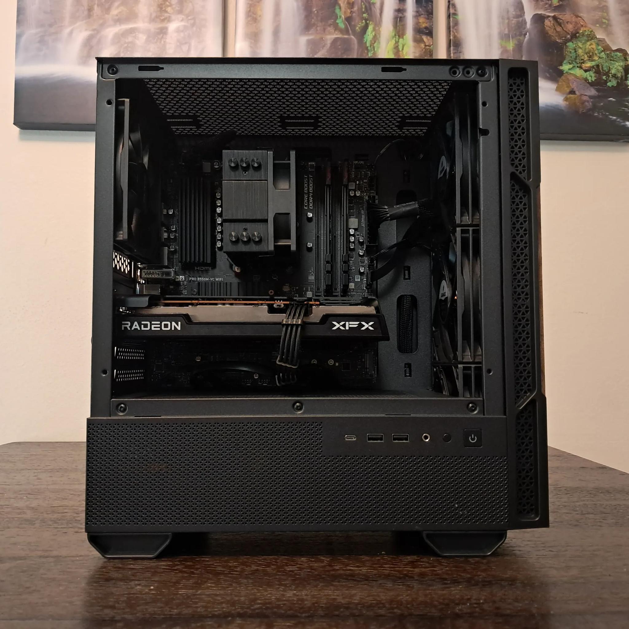 🪵Sleek Woodgrain AMD Gamer!🪵Ryzen 5 3500X | Radeon RX 6600 | 1TB SSD | 16GB DDR4-3200