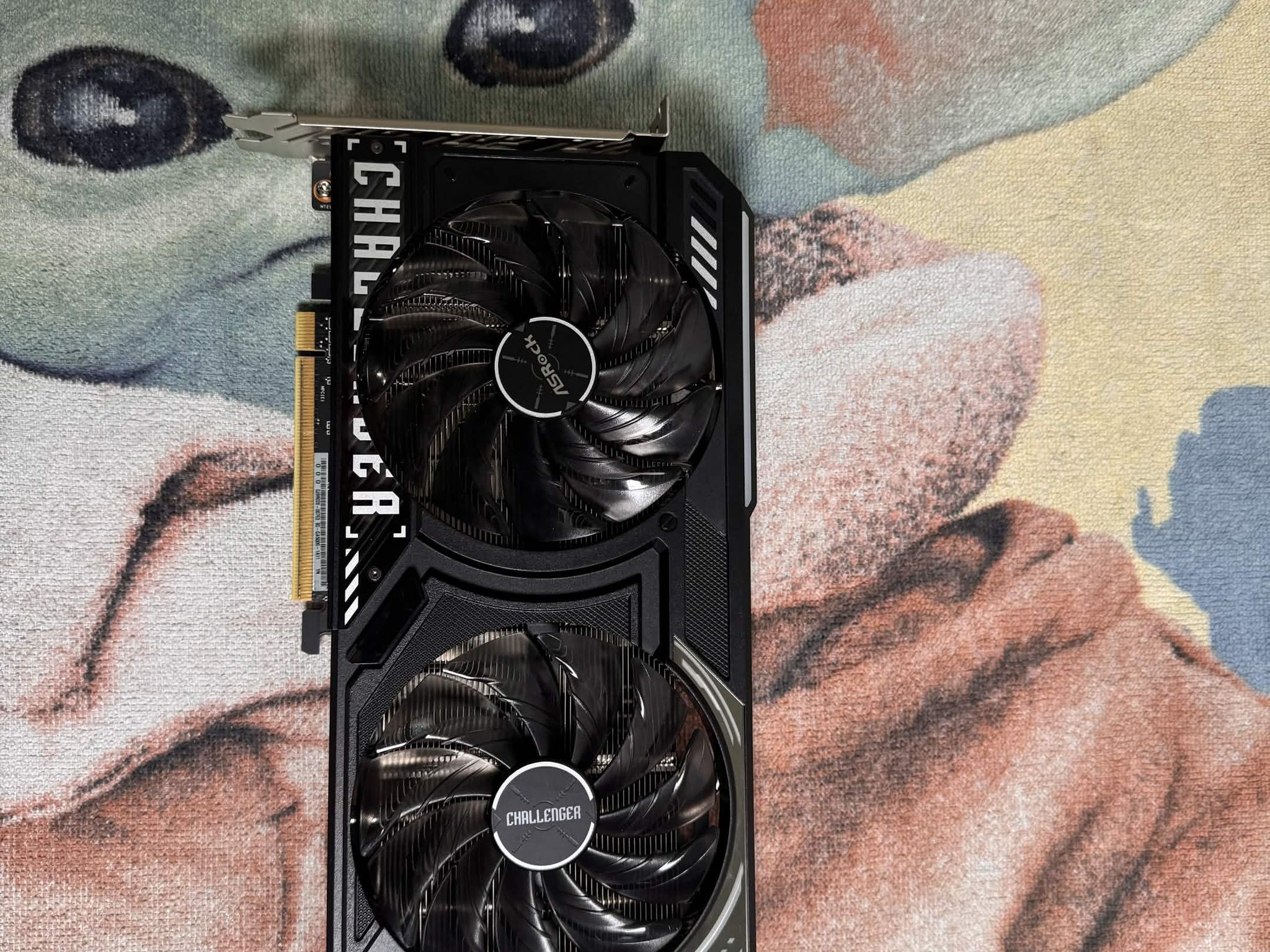ASRock Challenger RX 9060XT