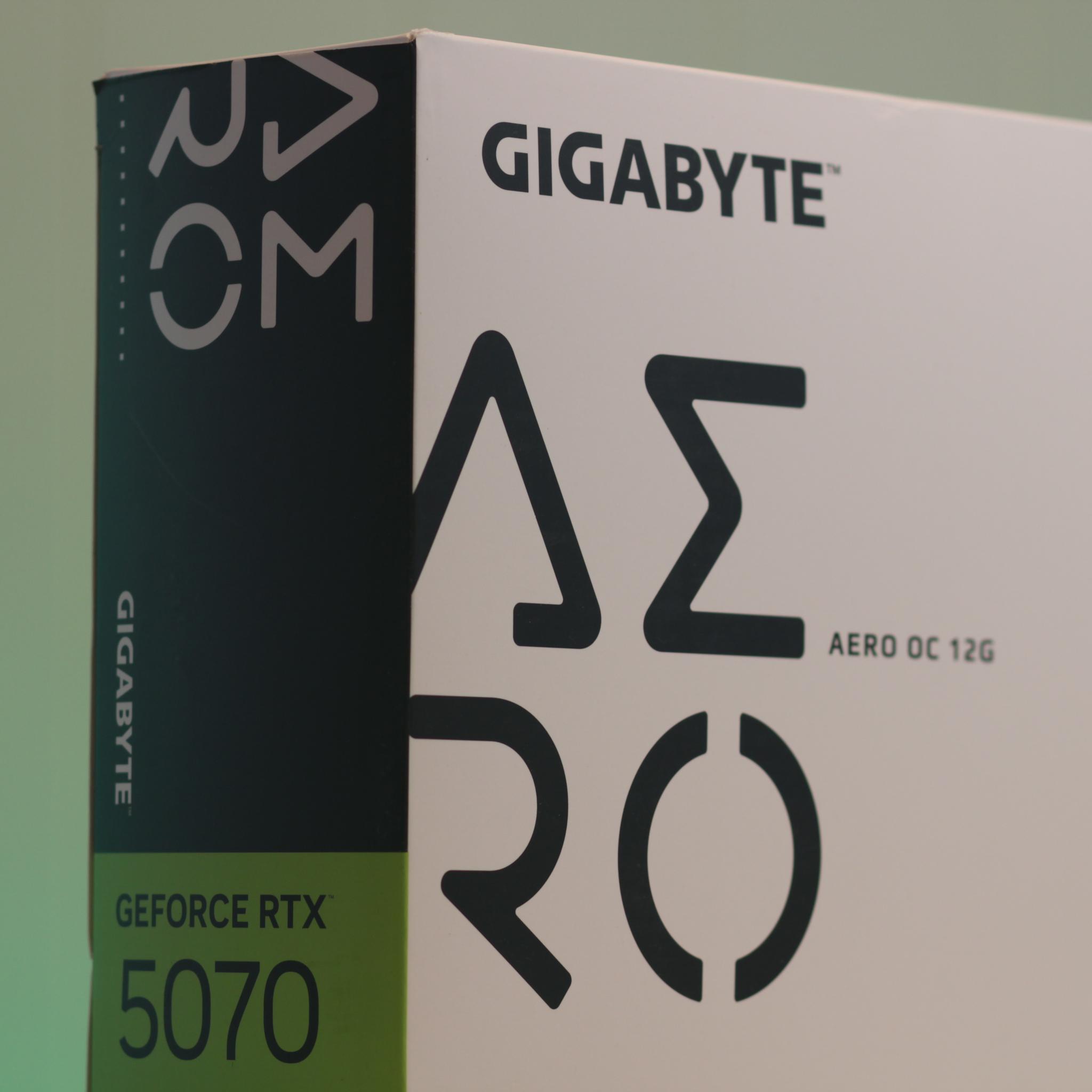 GIGABYTE GeForce RTX 5070 AERO OC 12G