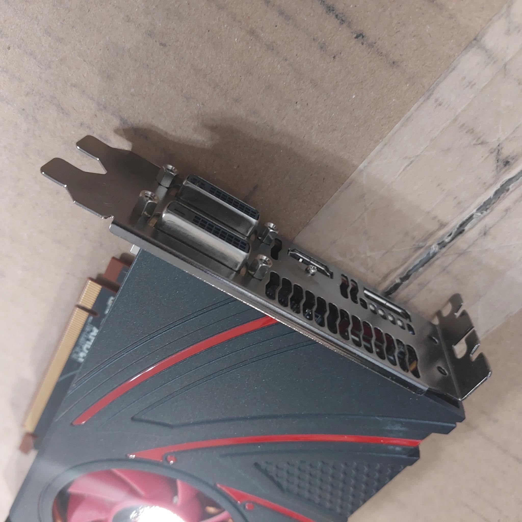 Radeon R9 270