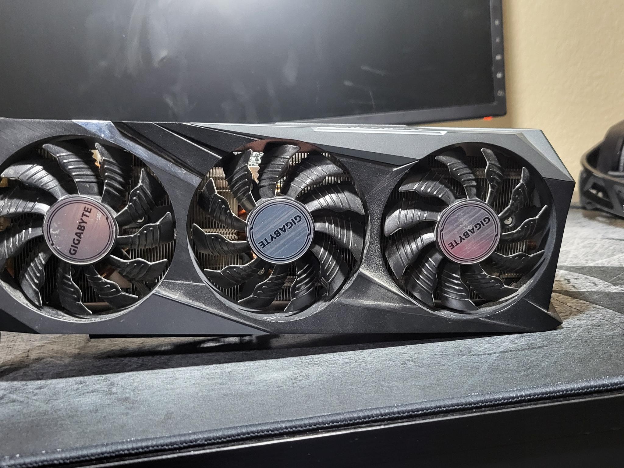 RTX GIGBAYTE 3070 OC With Box