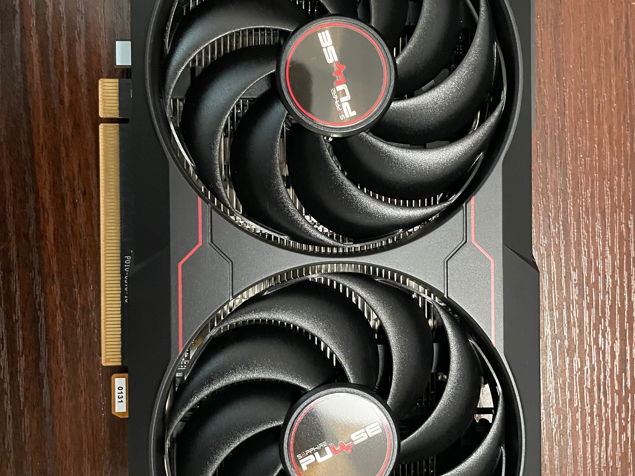 LIKE NEW : Sapphire Pulse Radeon RX 6600 8 GB GDDR6 Video card 