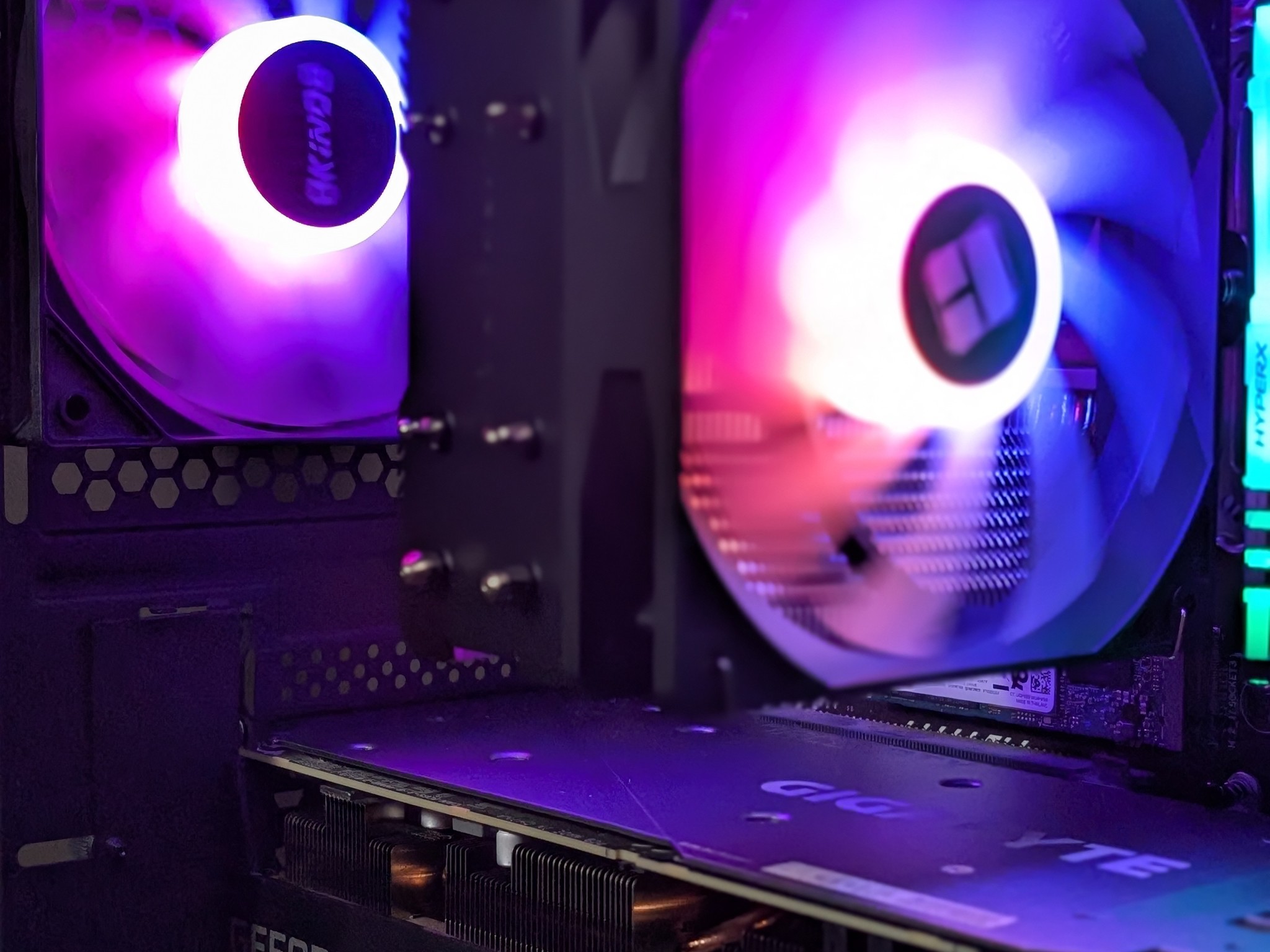 Ryzen 5 5600G | RTX 3070 Gaming PC | 1 TB NVME