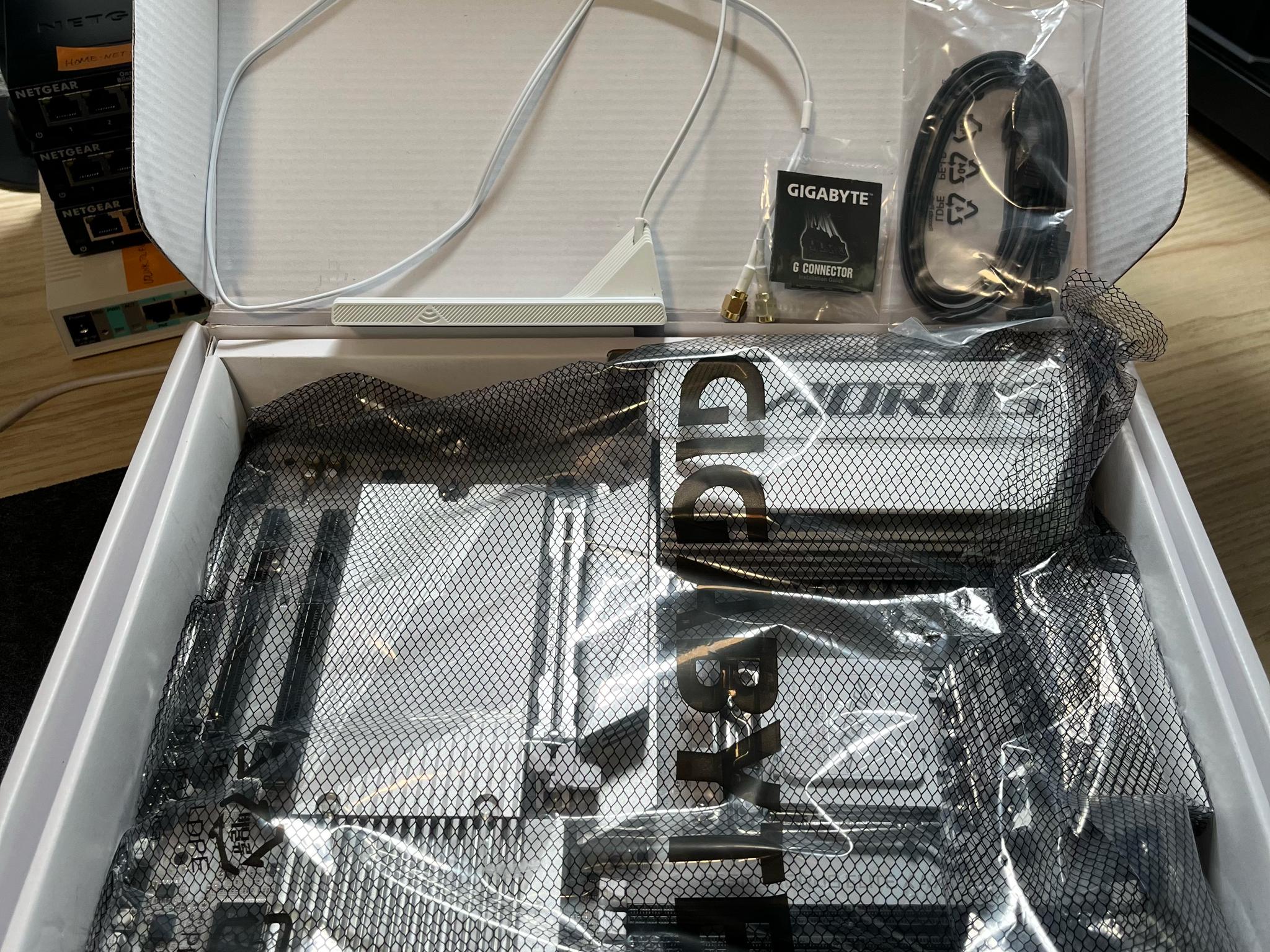 **SALE** B650E AORUS ELITE X AX ICE (rev. 1.0) DDR5 AMD Socket AM5 GAMING Motherboard