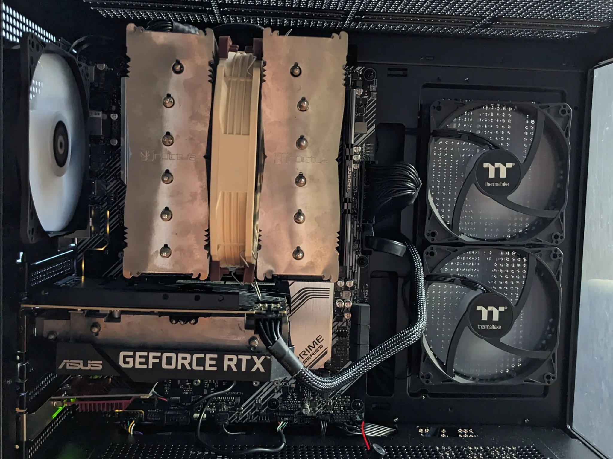 Ryzen 5950X, RTX3060-12GB, 1TB PCIe4x4, 16GB RAM, Noctua NH-D15 Cooler, B550 MB, View 270, Win11 Pro