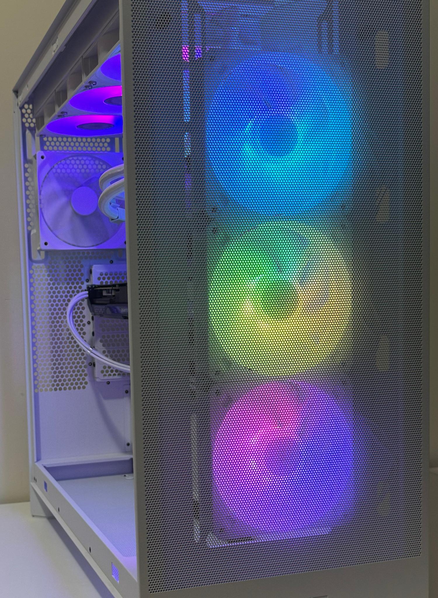 AMD Ryzen 7 8700F 64GB DDR5 RAM GeForce RTX 5060 1TB NVMe SSD NZXT H7 Flow AM5 Gaming PC